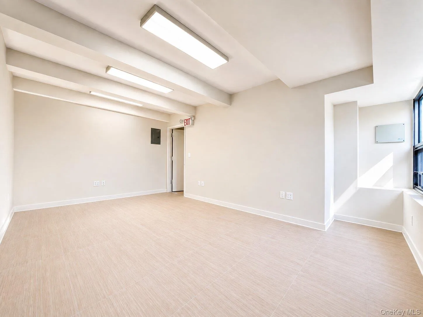 61-12 220 Street, New York, NY, ,Commercial Lease,For Rent,220,0,1046208 61-12 220 Street, New York, NY, ,Commercial Lease,For Rent,220,0,1046208