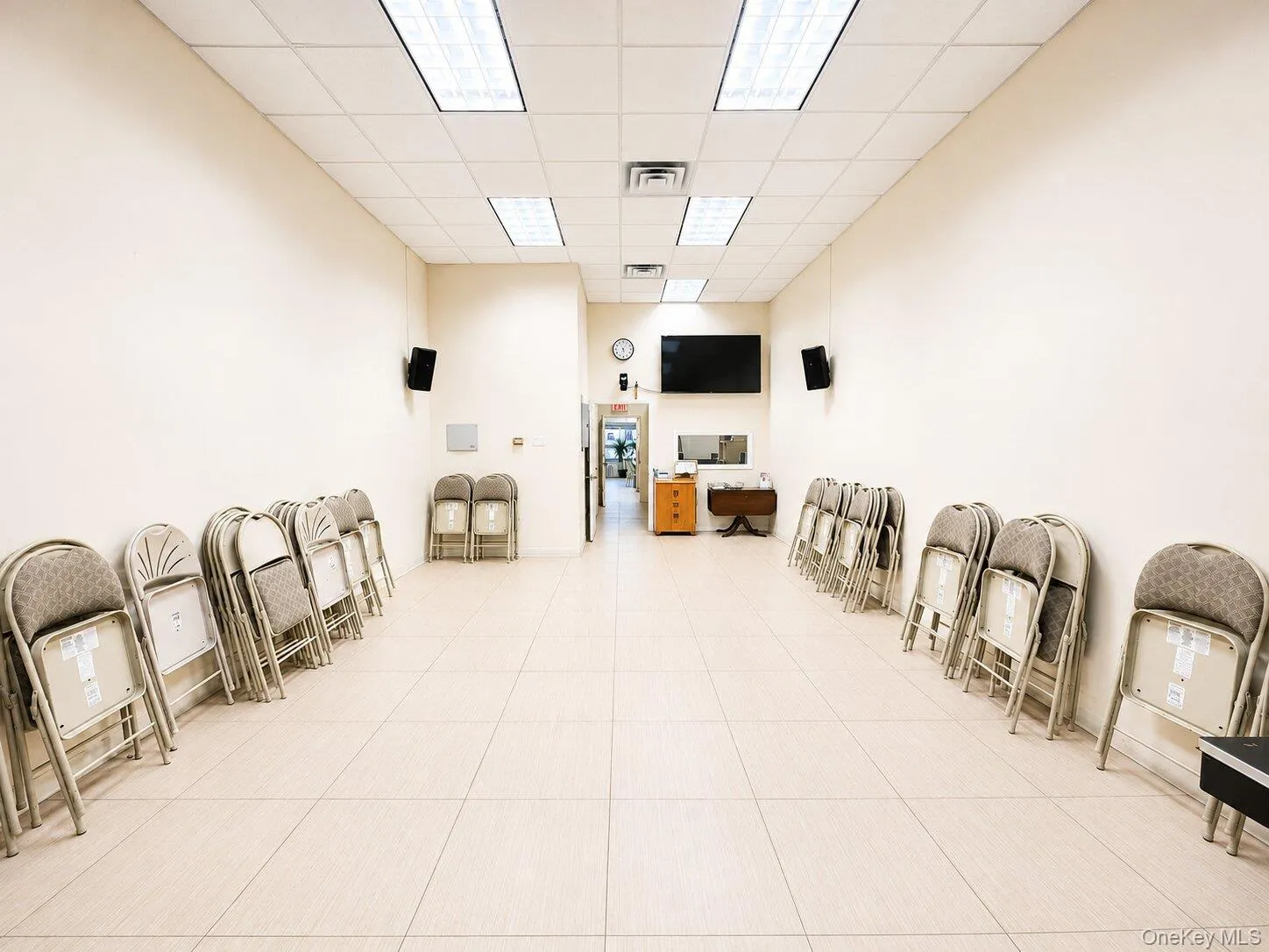 61-12 220 Street, New York, NY, ,Commercial Lease,For Rent,220,0,1046208 61-12 220 Street, New York, NY, ,Commercial Lease,For Rent,220,0,1046208