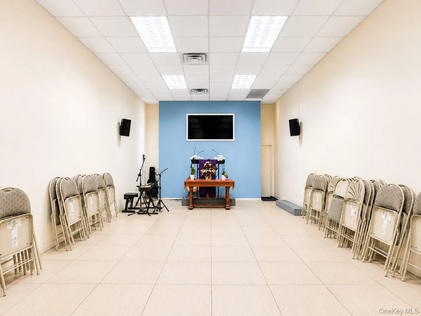 61-12 220 Street, New York, NY, ,Commercial Lease,For Rent,220,0,1046208 61-12 220 Street, New York, NY, ,Commercial Lease,For Rent,220,0,1046208