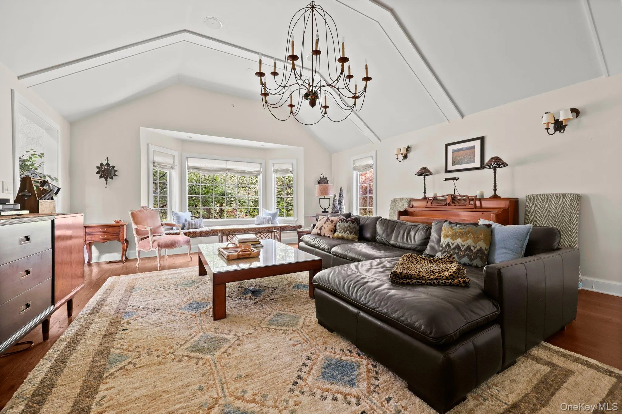 10 Hickory Lane, Bedford, NY, 4 Bedrooms Bedrooms, 9 Rooms Rooms,3 BathroomsBathrooms,Residential,For Rent,Hickory,0,1046215 10 Hickory Lane, Bedford, NY, 4 Bedrooms Bedrooms, 9 Rooms Rooms,3 BathroomsBathrooms,Residential,For Rent,Hickory,0,1046215