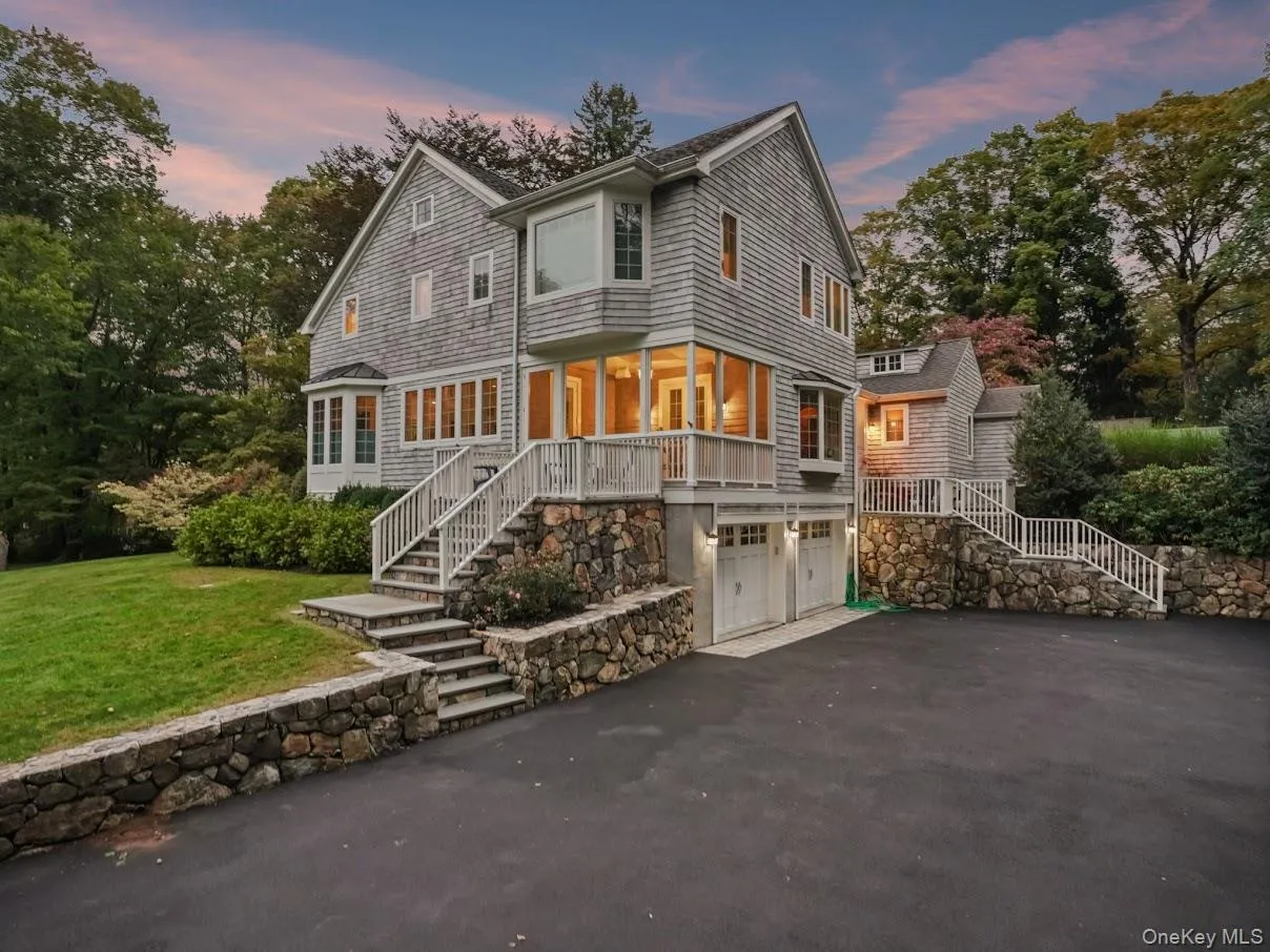 10 Hickory Lane, Bedford, NY, 4 Bedrooms Bedrooms, 9 Rooms Rooms,3 BathroomsBathrooms,Residential,For Rent,Hickory,0,1046215 10 Hickory Lane, Bedford, NY, 4 Bedrooms Bedrooms, 9 Rooms Rooms,3 BathroomsBathrooms,Residential,For Rent,Hickory,0,1046215