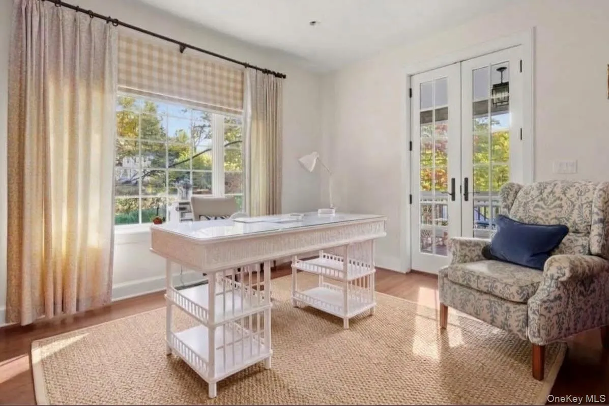 10 Hickory Lane, Bedford, NY, 4 Bedrooms Bedrooms, 9 Rooms Rooms,3 BathroomsBathrooms,Residential,For Rent,Hickory,0,1046215 10 Hickory Lane, Bedford, NY, 4 Bedrooms Bedrooms, 9 Rooms Rooms,3 BathroomsBathrooms,Residential,For Rent,Hickory,0,1046215