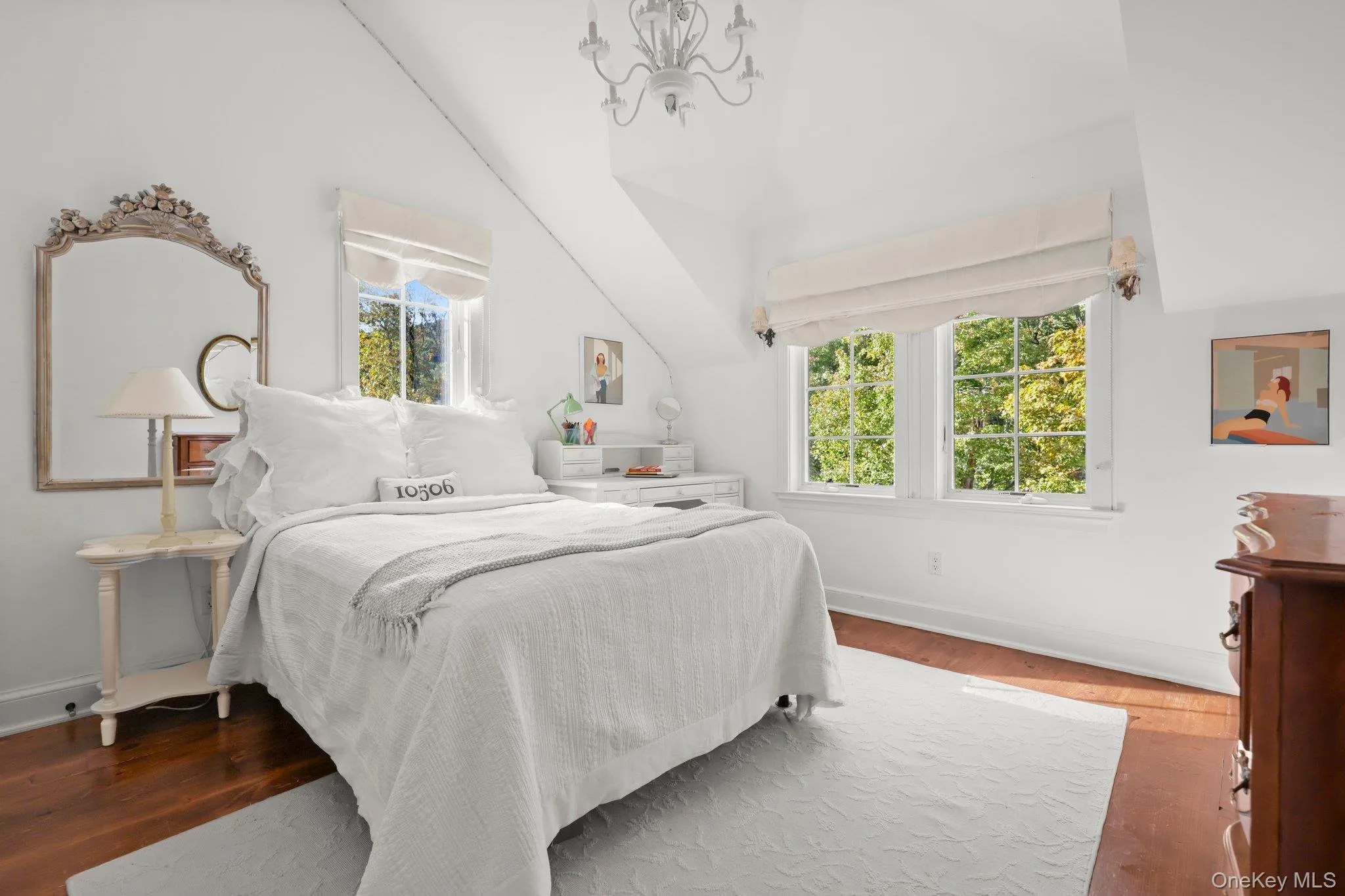 10 Hickory Lane, Bedford, NY, 4 Bedrooms Bedrooms, 9 Rooms Rooms,3 BathroomsBathrooms,Residential,For Rent,Hickory,0,1046215 10 Hickory Lane, Bedford, NY, 4 Bedrooms Bedrooms, 9 Rooms Rooms,3 BathroomsBathrooms,Residential,For Rent,Hickory,0,1046215