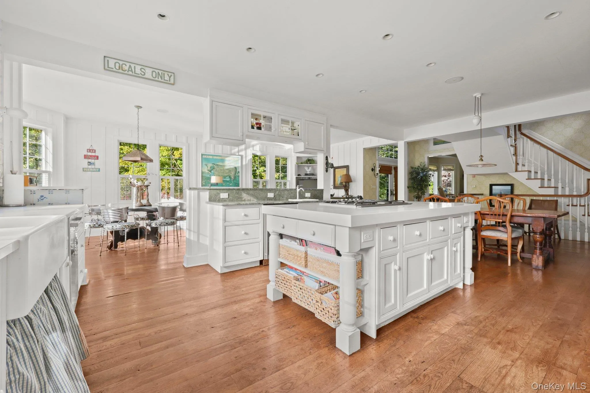 10 Hickory Lane, Bedford, NY, 4 Bedrooms Bedrooms, 9 Rooms Rooms,3 BathroomsBathrooms,Residential,For Rent,Hickory,0,1046215 10 Hickory Lane, Bedford, NY, 4 Bedrooms Bedrooms, 9 Rooms Rooms,3 BathroomsBathrooms,Residential,For Rent,Hickory,0,1046215