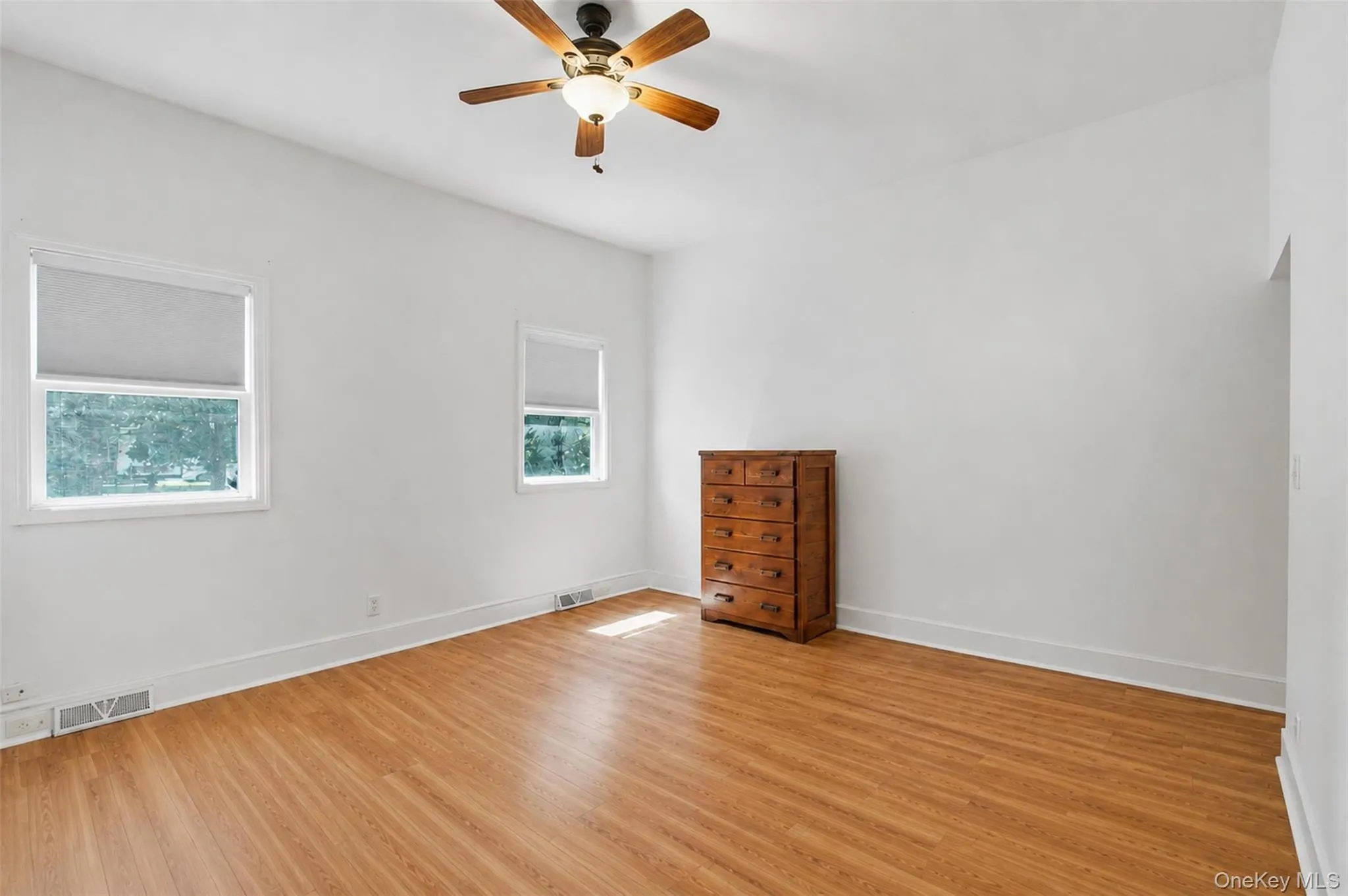 7 Idlewild Avenue, Cornwall, NY, 1 Bedroom Bedrooms, 3 Rooms Rooms,1 BathroomBathrooms,Residential Lease,For Rent,Idlewild,0,1046221 7 Idlewild Avenue, Cornwall, NY, 1 Bedroom Bedrooms, 3 Rooms Rooms,1 BathroomBathrooms,Residential Lease,For Rent,Idlewild,0,1046221