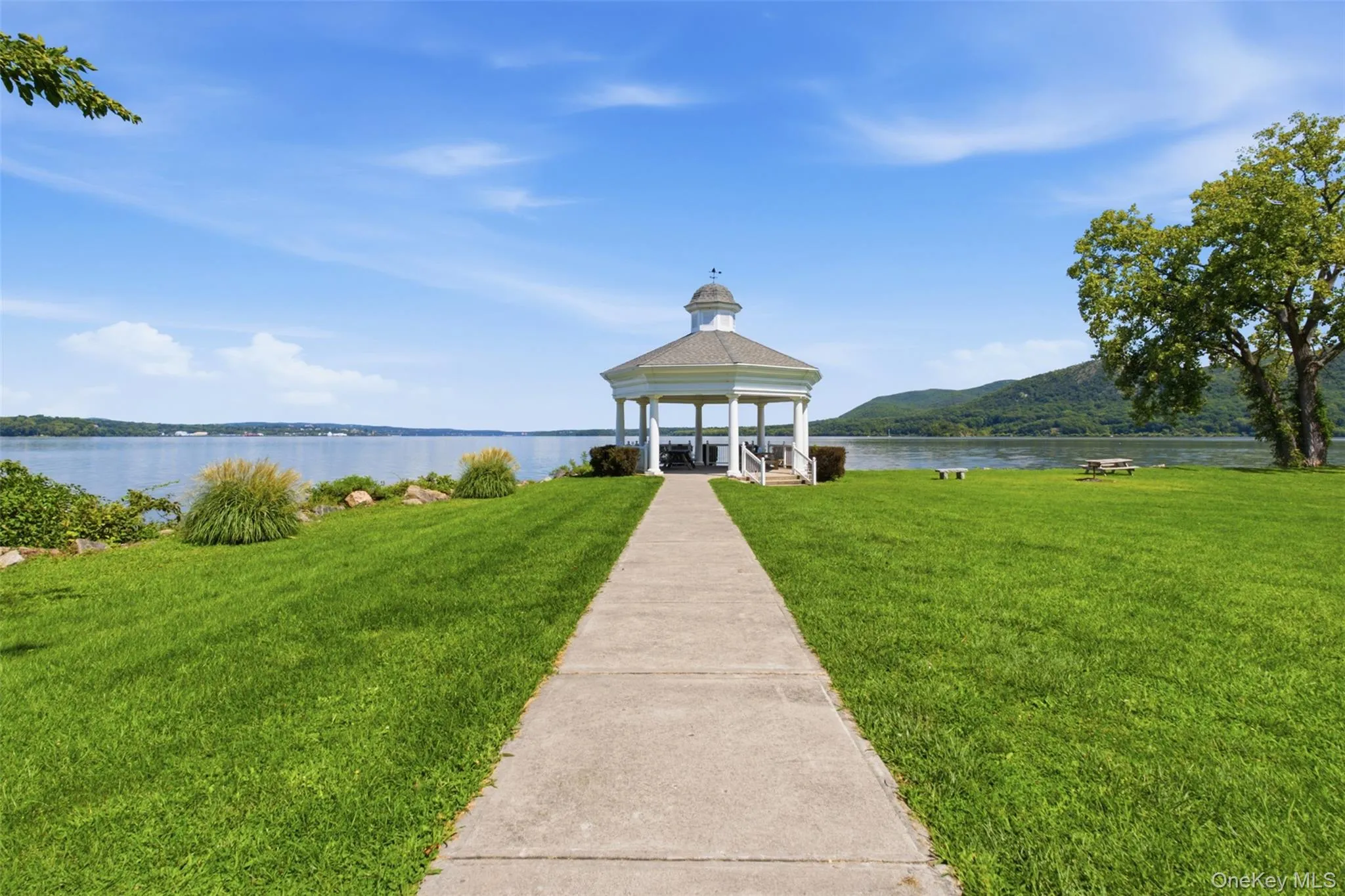 7 Idlewild Avenue, Cornwall, NY, 1 Bedroom Bedrooms, 3 Rooms Rooms,1 BathroomBathrooms,Residential Lease,For Rent,Idlewild,0,1046221 7 Idlewild Avenue, Cornwall, NY, 1 Bedroom Bedrooms, 3 Rooms Rooms,1 BathroomBathrooms,Residential Lease,For Rent,Idlewild,0,1046221