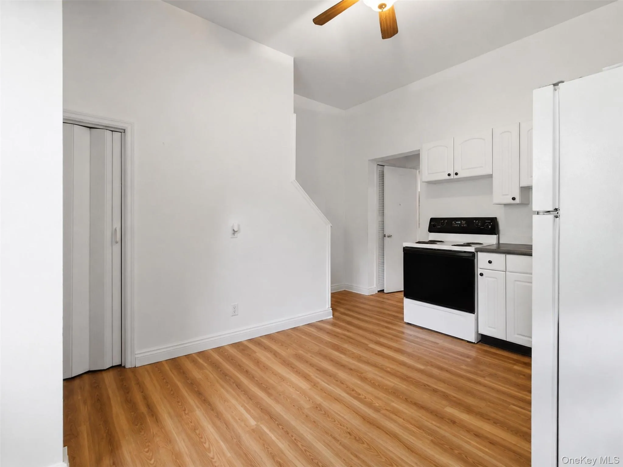 7 Idlewild Avenue, Cornwall, NY, 1 Bedroom Bedrooms, 3 Rooms Rooms,1 BathroomBathrooms,Residential Lease,For Rent,Idlewild,0,1046221 7 Idlewild Avenue, Cornwall, NY, 1 Bedroom Bedrooms, 3 Rooms Rooms,1 BathroomBathrooms,Residential Lease,For Rent,Idlewild,0,1046221