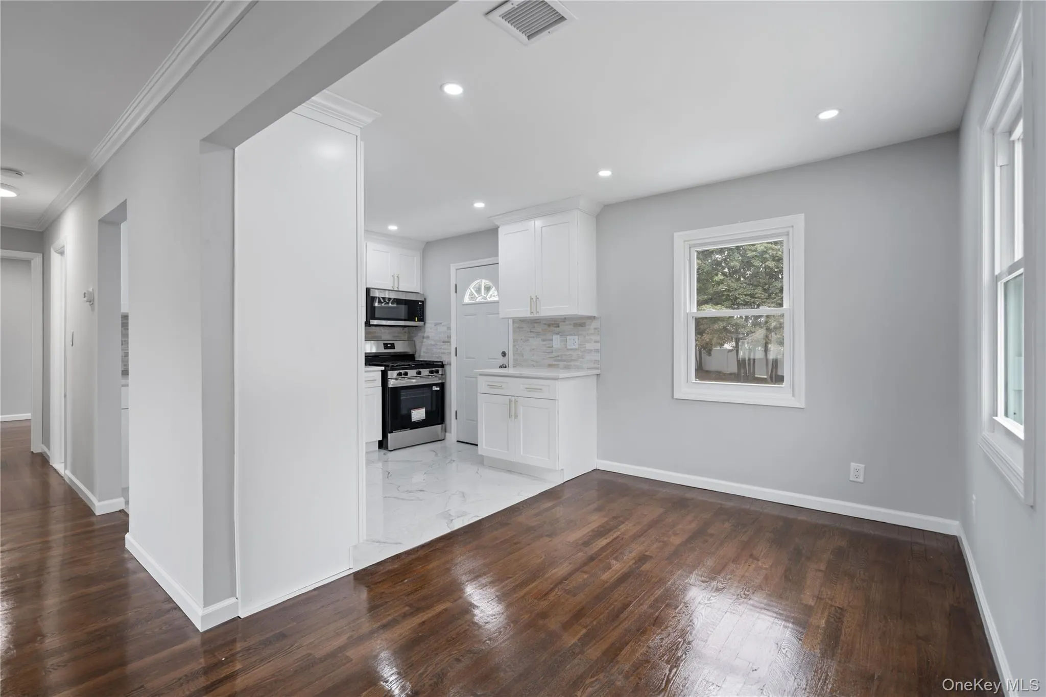 48 Cliff Avenue, Hempstead, NY, 4 Bedrooms Bedrooms, 6 Rooms Rooms,2 BathroomsBathrooms,Residential,For Rent,Cliff,0,1046223 48 Cliff Avenue, Hempstead, NY, 4 Bedrooms Bedrooms, 6 Rooms Rooms,2 BathroomsBathrooms,Residential,For Rent,Cliff,0,1046223