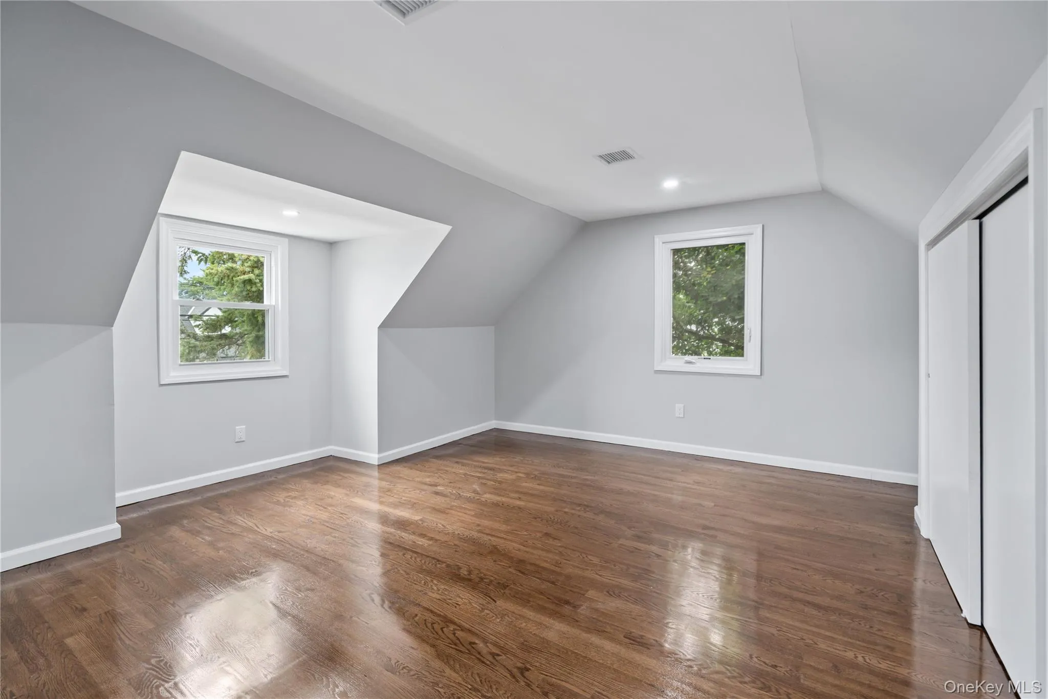 48 Cliff Avenue, Hempstead, NY, 4 Bedrooms Bedrooms, 6 Rooms Rooms,2 BathroomsBathrooms,Residential,For Rent,Cliff,0,1046223 48 Cliff Avenue, Hempstead, NY, 4 Bedrooms Bedrooms, 6 Rooms Rooms,2 BathroomsBathrooms,Residential,For Rent,Cliff,0,1046223