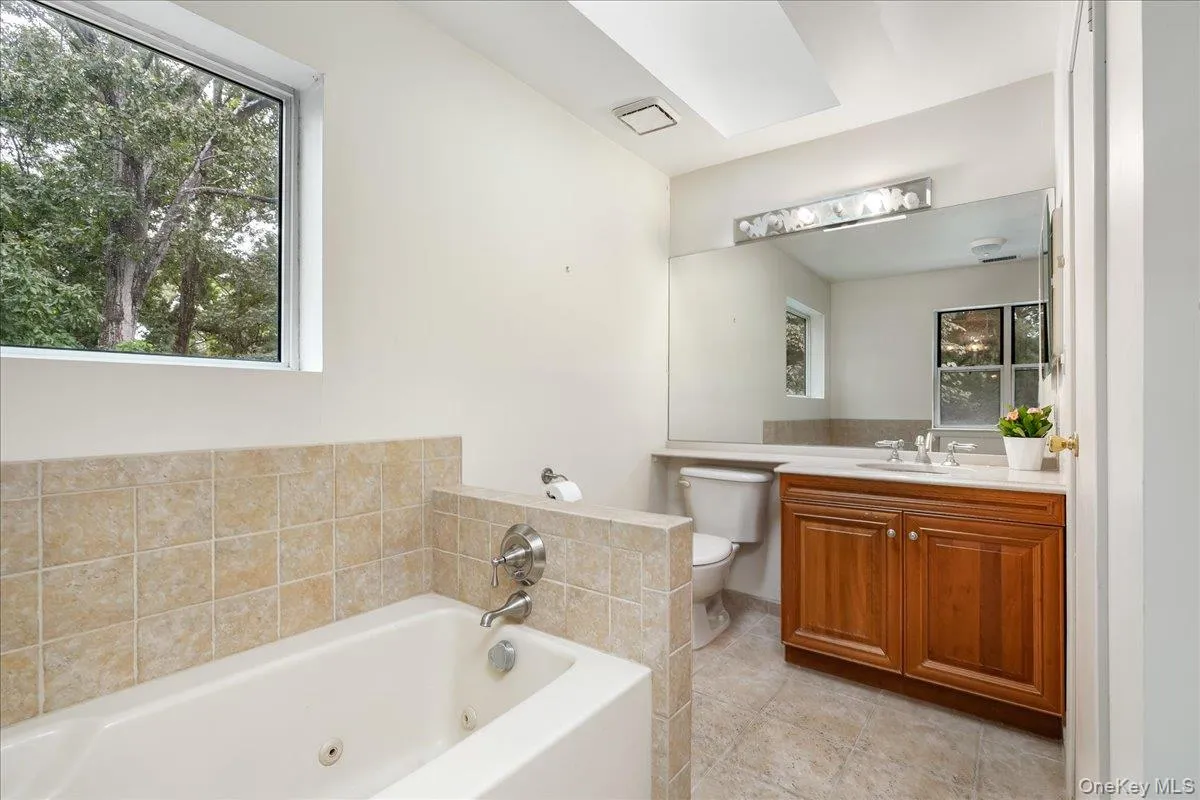 38 Larkspur Lane, Huntington, NY, 3 Bedrooms Bedrooms, 6 Rooms Rooms,2 BathroomsBathrooms,Residential,For Rent,Larkspur,0,1046224 38 Larkspur Lane, Huntington, NY, 3 Bedrooms Bedrooms, 6 Rooms Rooms,2 BathroomsBathrooms,Residential,For Rent,Larkspur,0,1046224