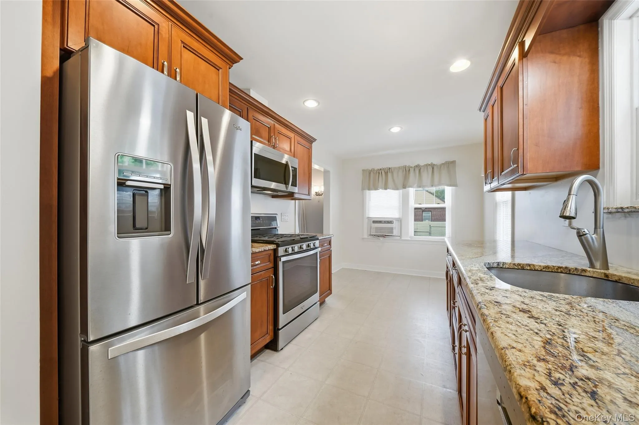 470 Ray Street, Hempstead, NY, 4 Bedrooms Bedrooms, 7 Rooms Rooms,2 BathroomsBathrooms,Residential,For Rent,Ray,0,1046229 470 Ray Street, Hempstead, NY, 4 Bedrooms Bedrooms, 7 Rooms Rooms,2 BathroomsBathrooms,Residential,For Rent,Ray,0,1046229