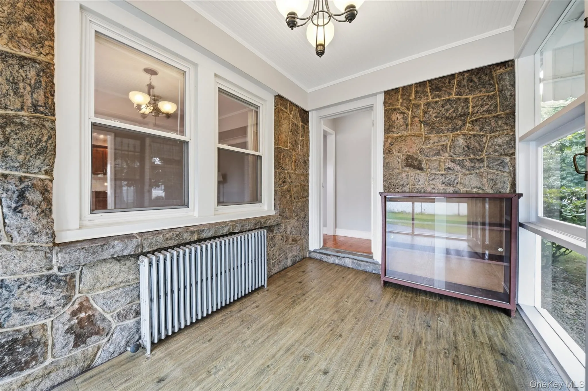 470 Ray Street, Hempstead, NY, 4 Bedrooms Bedrooms, 7 Rooms Rooms,2 BathroomsBathrooms,Residential,For Rent,Ray,0,1046229 470 Ray Street, Hempstead, NY, 4 Bedrooms Bedrooms, 7 Rooms Rooms,2 BathroomsBathrooms,Residential,For Rent,Ray,0,1046229