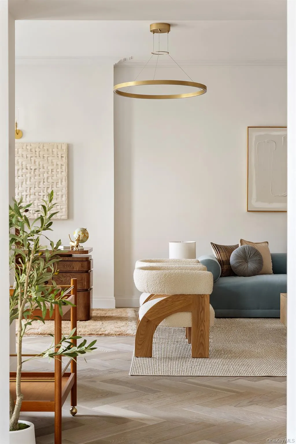 78-29 Austin Street, New York, NY, 3 Bedrooms Bedrooms, 6 Rooms Rooms,2 BathroomsBathrooms,Residential,For Rent,Austin,0,1046230 78-29 Austin Street, New York, NY, 3 Bedrooms Bedrooms, 6 Rooms Rooms,2 BathroomsBathrooms,Residential,For Rent,Austin,0,1046230