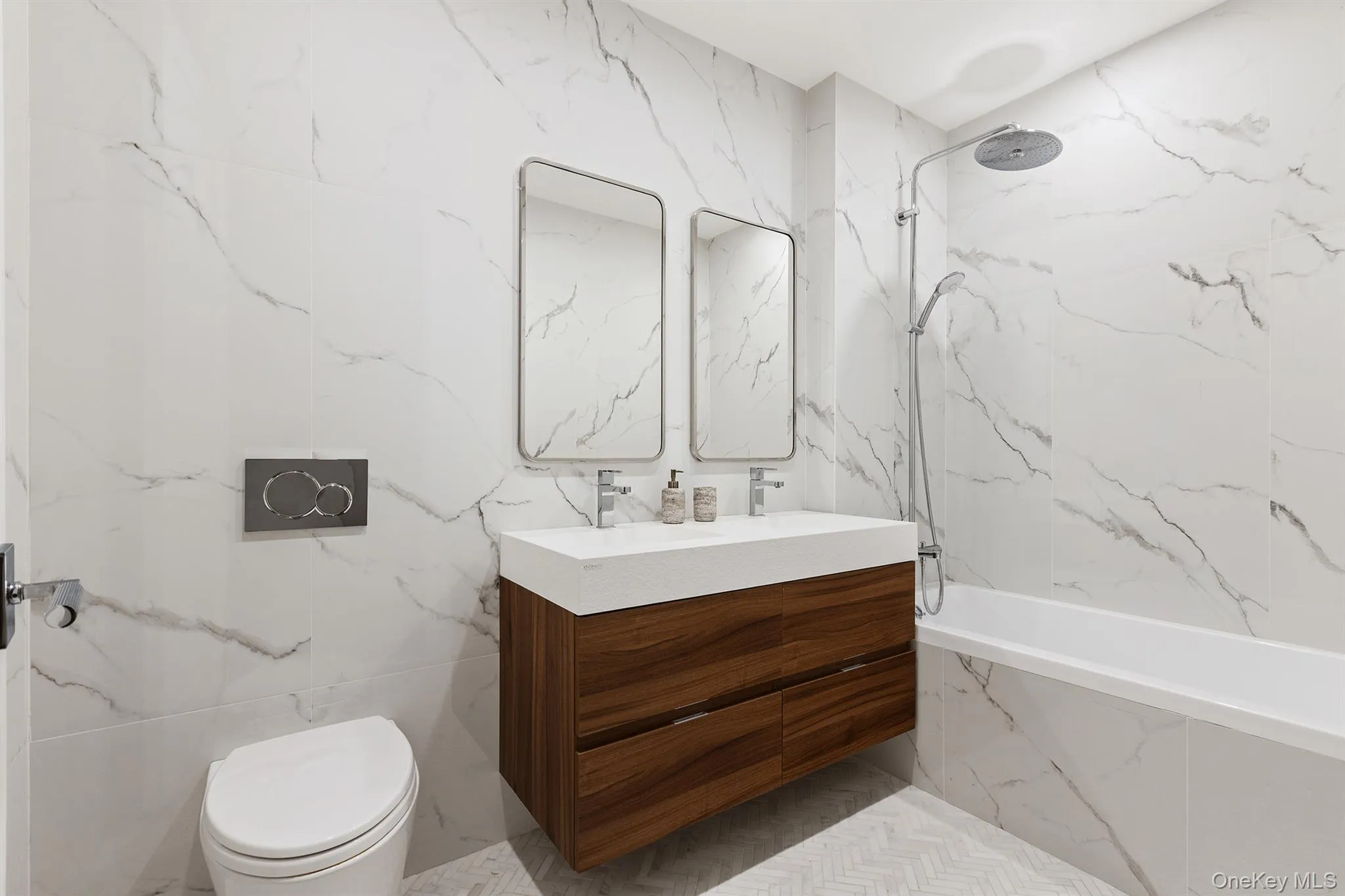 78-29 Austin Street, New York, NY, 3 Bedrooms Bedrooms, 6 Rooms Rooms,2 BathroomsBathrooms,Residential,For Rent,Austin,0,1046230 78-29 Austin Street, New York, NY, 3 Bedrooms Bedrooms, 6 Rooms Rooms,2 BathroomsBathrooms,Residential,For Rent,Austin,0,1046230