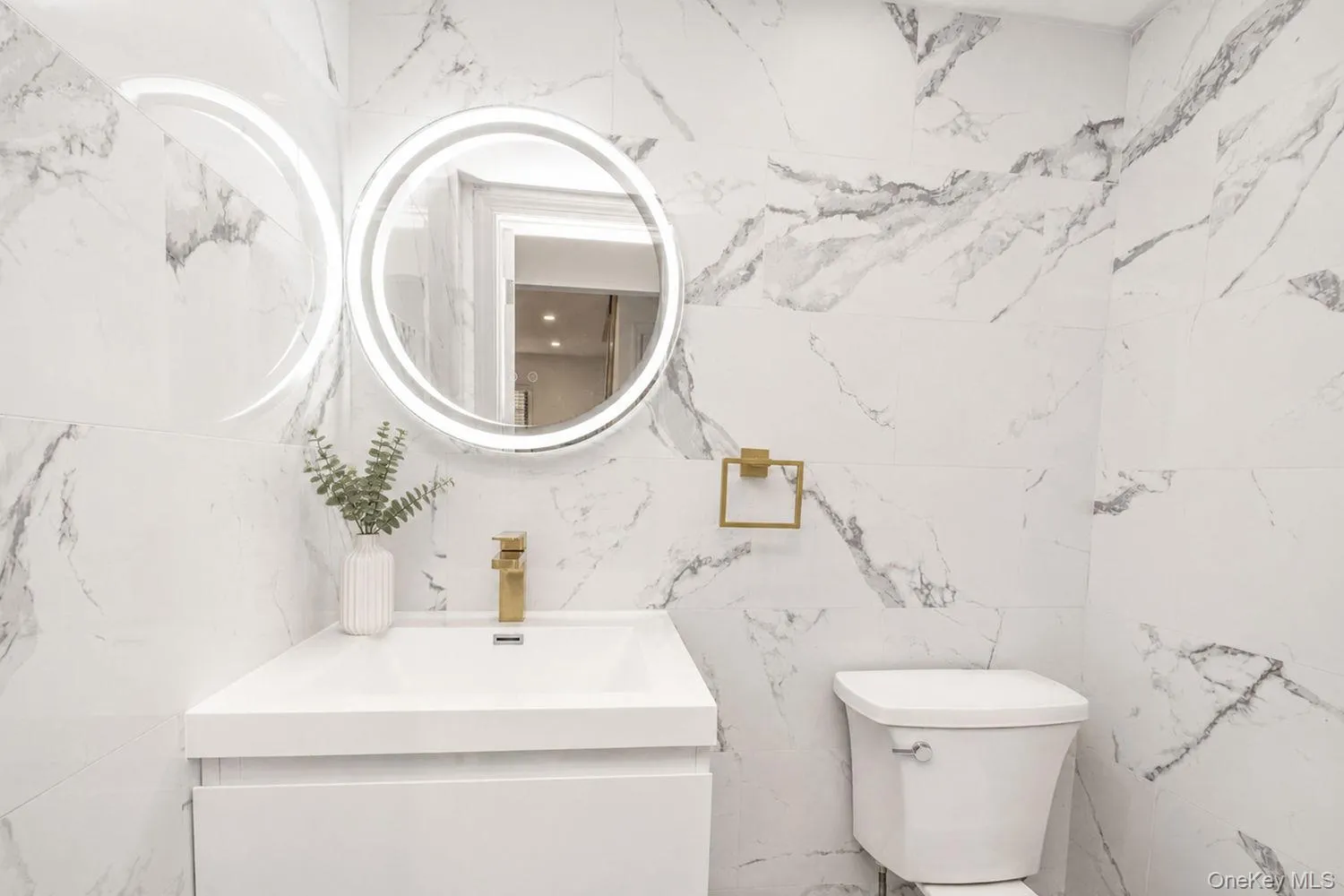 7 Shirra Avenue, New York, NY, 3 Bedrooms Bedrooms, 6 Rooms Rooms,1 BathroomBathrooms,Residential,For Rent,Shirra,0,1046234 7 Shirra Avenue, New York, NY, 3 Bedrooms Bedrooms, 6 Rooms Rooms,1 BathroomBathrooms,Residential,For Rent,Shirra,0,1046234