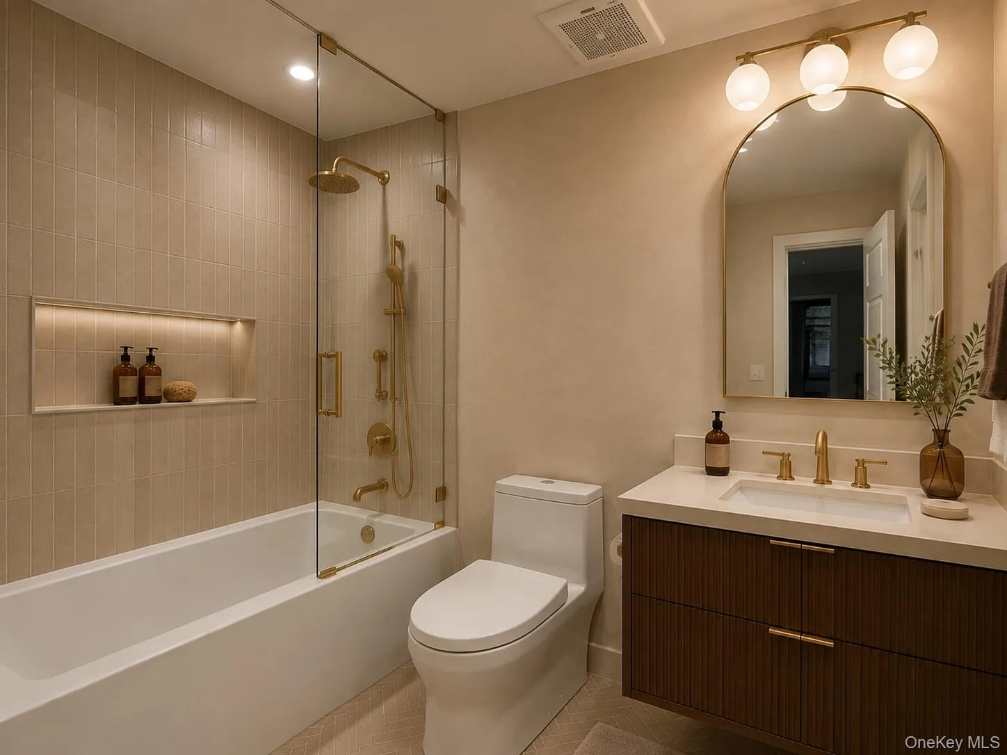 59 Woodhull Landing Road, Brookhaven, NY, 4 Bedrooms Bedrooms, 10 Rooms Rooms,2 BathroomsBathrooms,Residential,For Rent,Woodhull Landing,0,1046235 59 Woodhull Landing Road, Brookhaven, NY, 4 Bedrooms Bedrooms, 10 Rooms Rooms,2 BathroomsBathrooms,Residential,For Rent,Woodhull Landing,0,1046235