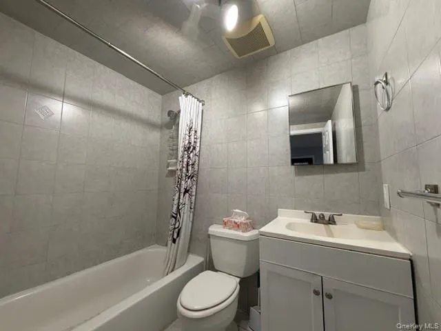 59 Woodhull Landing Road, Brookhaven, NY, 4 Bedrooms Bedrooms, 10 Rooms Rooms,2 BathroomsBathrooms,Residential,For Rent,Woodhull Landing,0,1046235 59 Woodhull Landing Road, Brookhaven, NY, 4 Bedrooms Bedrooms, 10 Rooms Rooms,2 BathroomsBathrooms,Residential,For Rent,Woodhull Landing,0,1046235