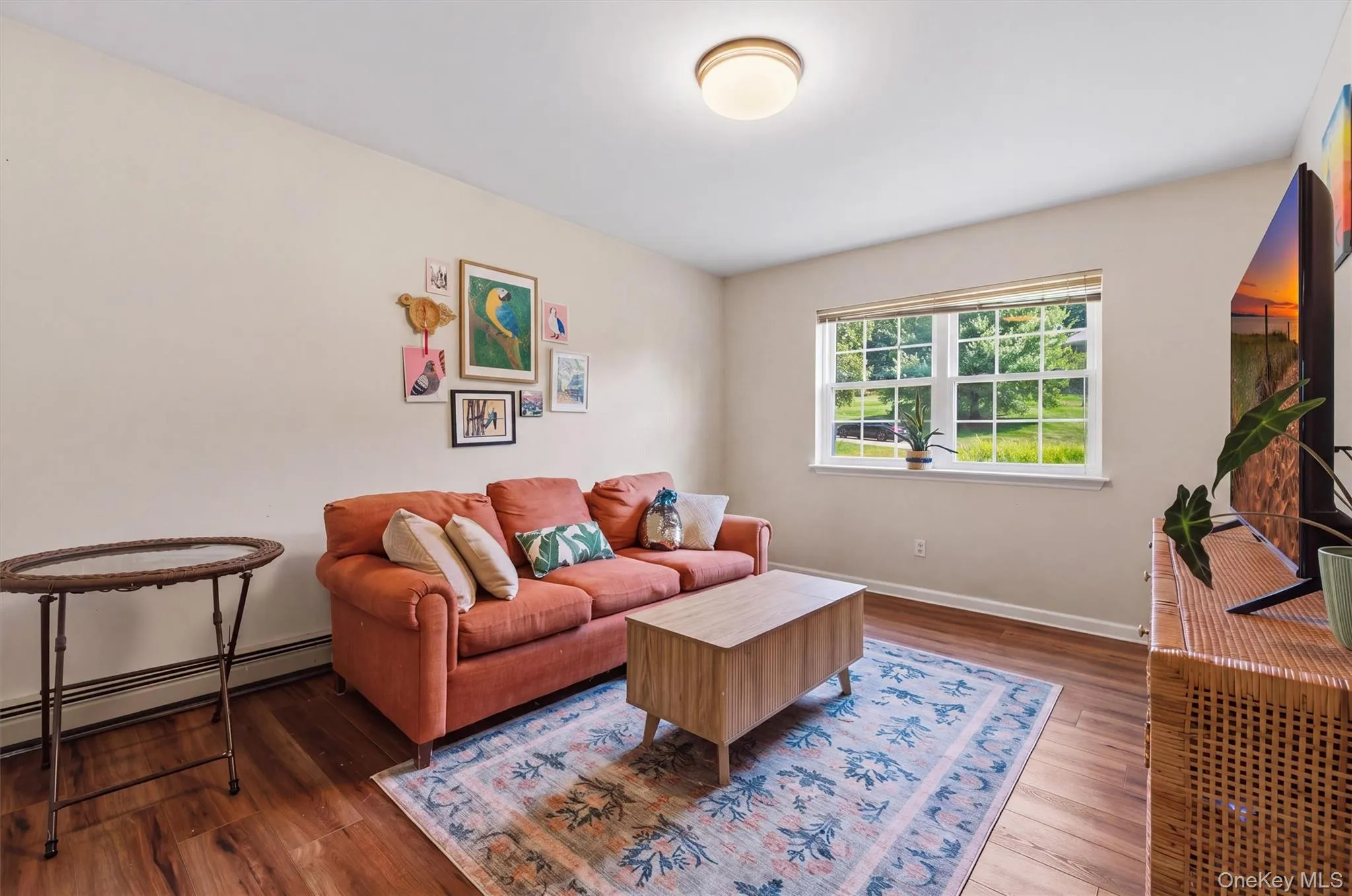 The fourth bedroom offers flexible space for a bedroom, den or home office. The fourth bedroom offers flexible space for a bedroom, den or home office.