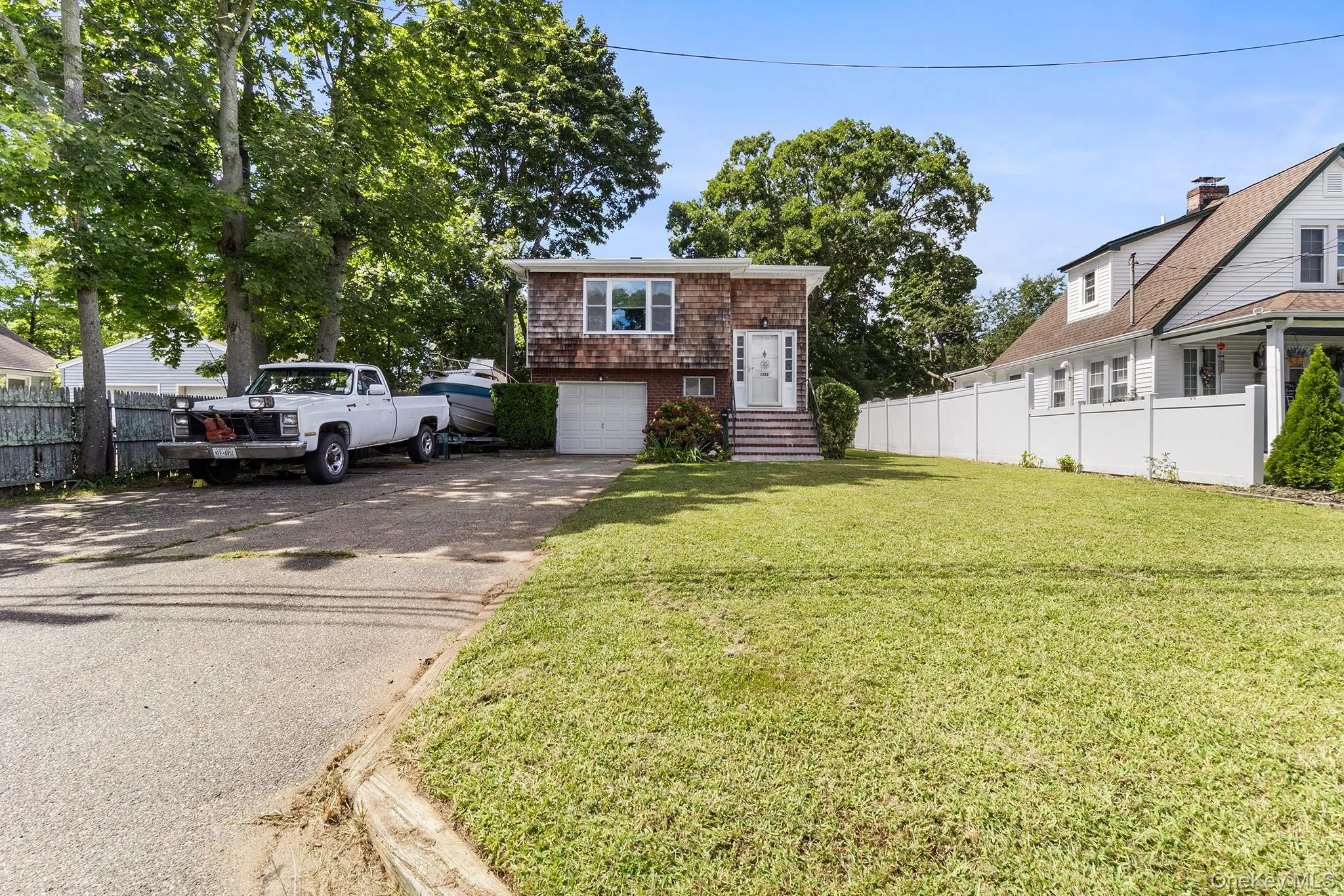 1320 Pine Acres Boulevard, Islip, NY, 4 Bedrooms Bedrooms, 10 Rooms Rooms,2 BathroomsBathrooms,Residential,For Rent,Pine Acres,0,1046243 1320 Pine Acres Boulevard, Islip, NY, 4 Bedrooms Bedrooms, 10 Rooms Rooms,2 BathroomsBathrooms,Residential,For Rent,Pine Acres,0,1046243