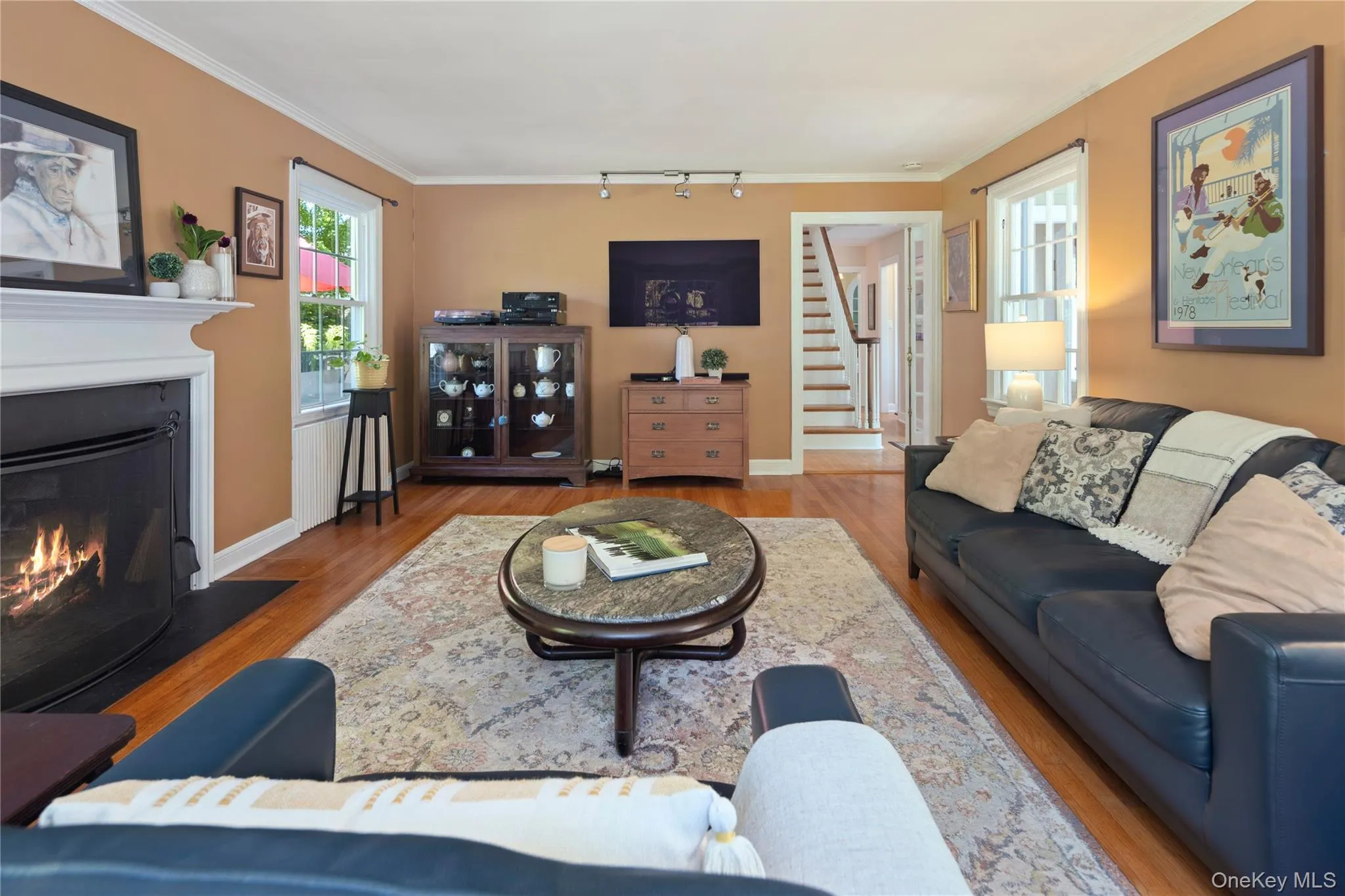 The living room, with its open space, natural light, and cozy warmth, draws you right in. The living room, with its open space, natural light, and cozy warmth, draws you right in.