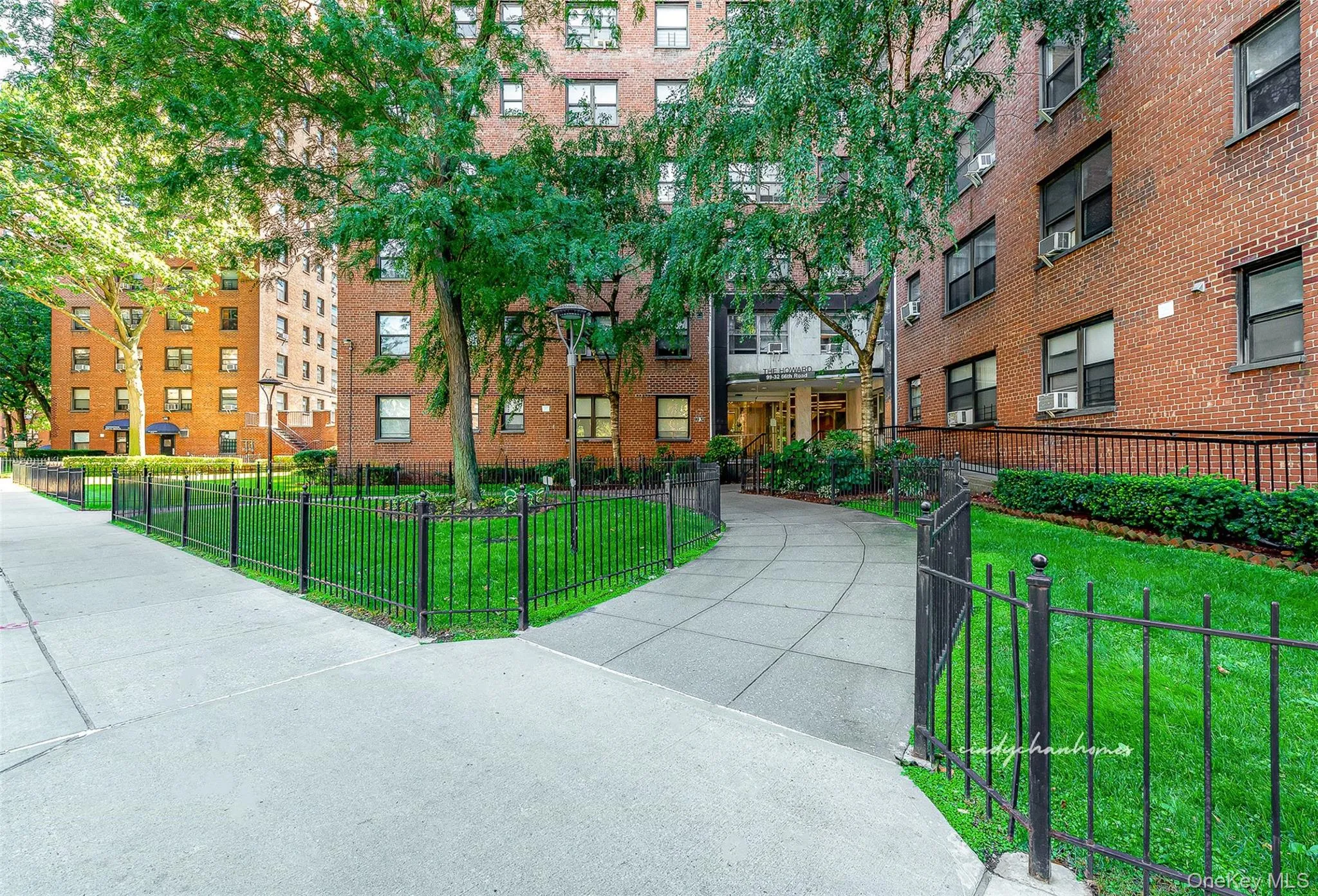 99-32 66th Road, New York, NY, 3 Bedrooms Bedrooms, 8 Rooms Rooms,2 BathroomsBathrooms,Residential,For Rent,66th,0,1046250 99-32 66th Road, New York, NY, 3 Bedrooms Bedrooms, 8 Rooms Rooms,2 BathroomsBathrooms,Residential,For Rent,66th,0,1046250