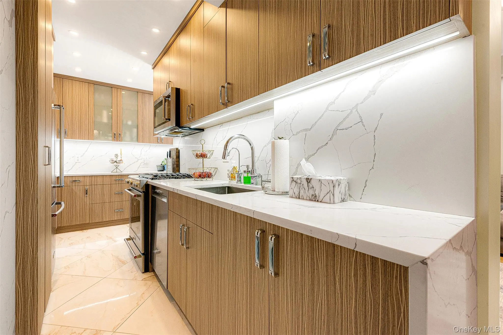 99-32 66th Road, New York, NY, 3 Bedrooms Bedrooms, 8 Rooms Rooms,2 BathroomsBathrooms,Residential,For Rent,66th,0,1046250 99-32 66th Road, New York, NY, 3 Bedrooms Bedrooms, 8 Rooms Rooms,2 BathroomsBathrooms,Residential,For Rent,66th,0,1046250