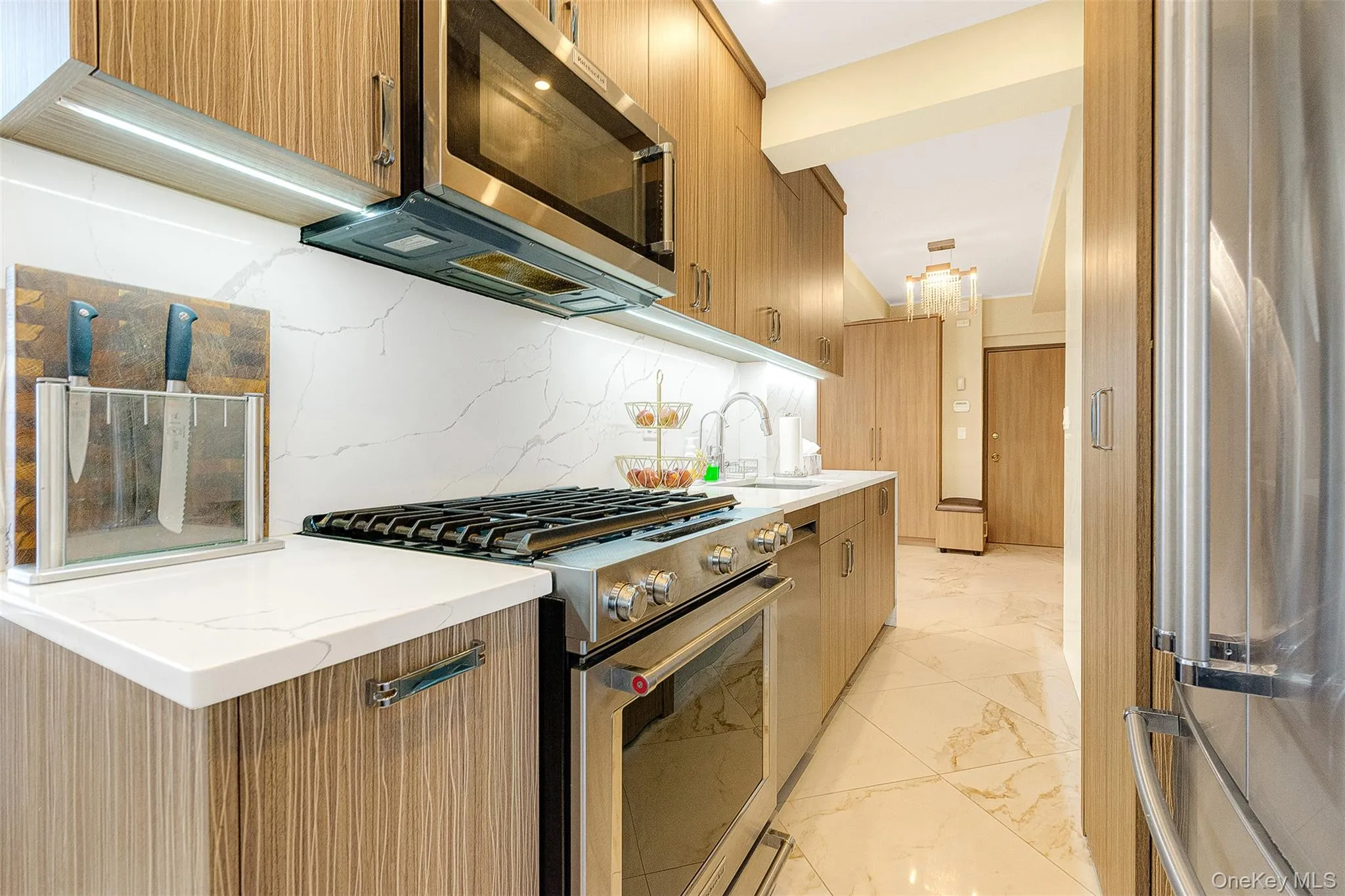 99-32 66th Road, New York, NY, 3 Bedrooms Bedrooms, 8 Rooms Rooms,2 BathroomsBathrooms,Residential,For Rent,66th,0,1046250 99-32 66th Road, New York, NY, 3 Bedrooms Bedrooms, 8 Rooms Rooms,2 BathroomsBathrooms,Residential,For Rent,66th,0,1046250