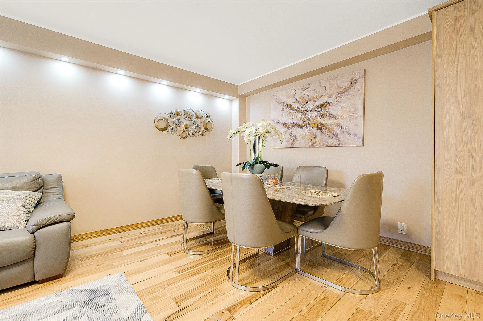 99-32 66th Road, New York, NY, 3 Bedrooms Bedrooms, 8 Rooms Rooms,2 BathroomsBathrooms,Residential,For Rent,66th,0,1046250 99-32 66th Road, New York, NY, 3 Bedrooms Bedrooms, 8 Rooms Rooms,2 BathroomsBathrooms,Residential,For Rent,66th,0,1046250