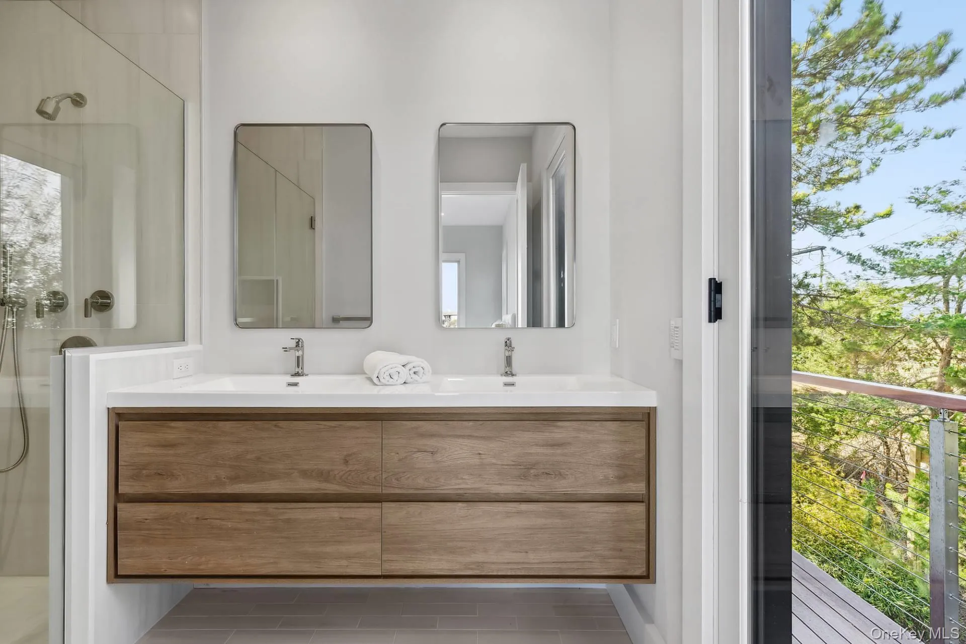 218 Dune Road, Southampton, NY, 5 Bedrooms Bedrooms, 11 Rooms Rooms,5 BathroomsBathrooms,Residential,For Rent,Dune,0,1046251 218 Dune Road, Southampton, NY, 5 Bedrooms Bedrooms, 11 Rooms Rooms,5 BathroomsBathrooms,Residential,For Rent,Dune,0,1046251