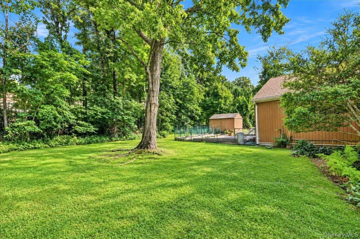 3740 Eleanor Drive, Yorktown, NY, 3 Bedrooms Bedrooms, 7 Rooms Rooms,2 BathroomsBathrooms,Residential,For Rent,Eleanor,0,1046254 3740 Eleanor Drive, Yorktown, NY, 3 Bedrooms Bedrooms, 7 Rooms Rooms,2 BathroomsBathrooms,Residential,For Rent,Eleanor,0,1046254