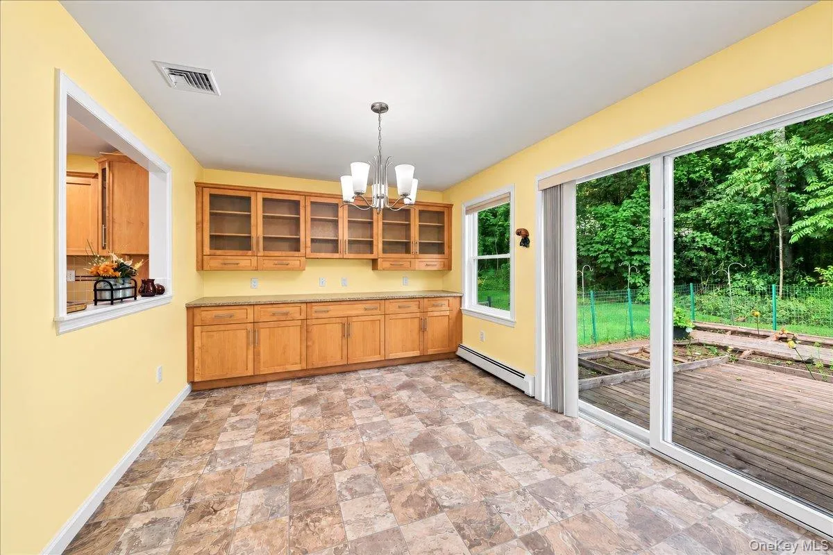 3740 Eleanor Drive, Yorktown, NY, 3 Bedrooms Bedrooms, 7 Rooms Rooms,2 BathroomsBathrooms,Residential,For Rent,Eleanor,0,1046254 3740 Eleanor Drive, Yorktown, NY, 3 Bedrooms Bedrooms, 7 Rooms Rooms,2 BathroomsBathrooms,Residential,For Rent,Eleanor,0,1046254