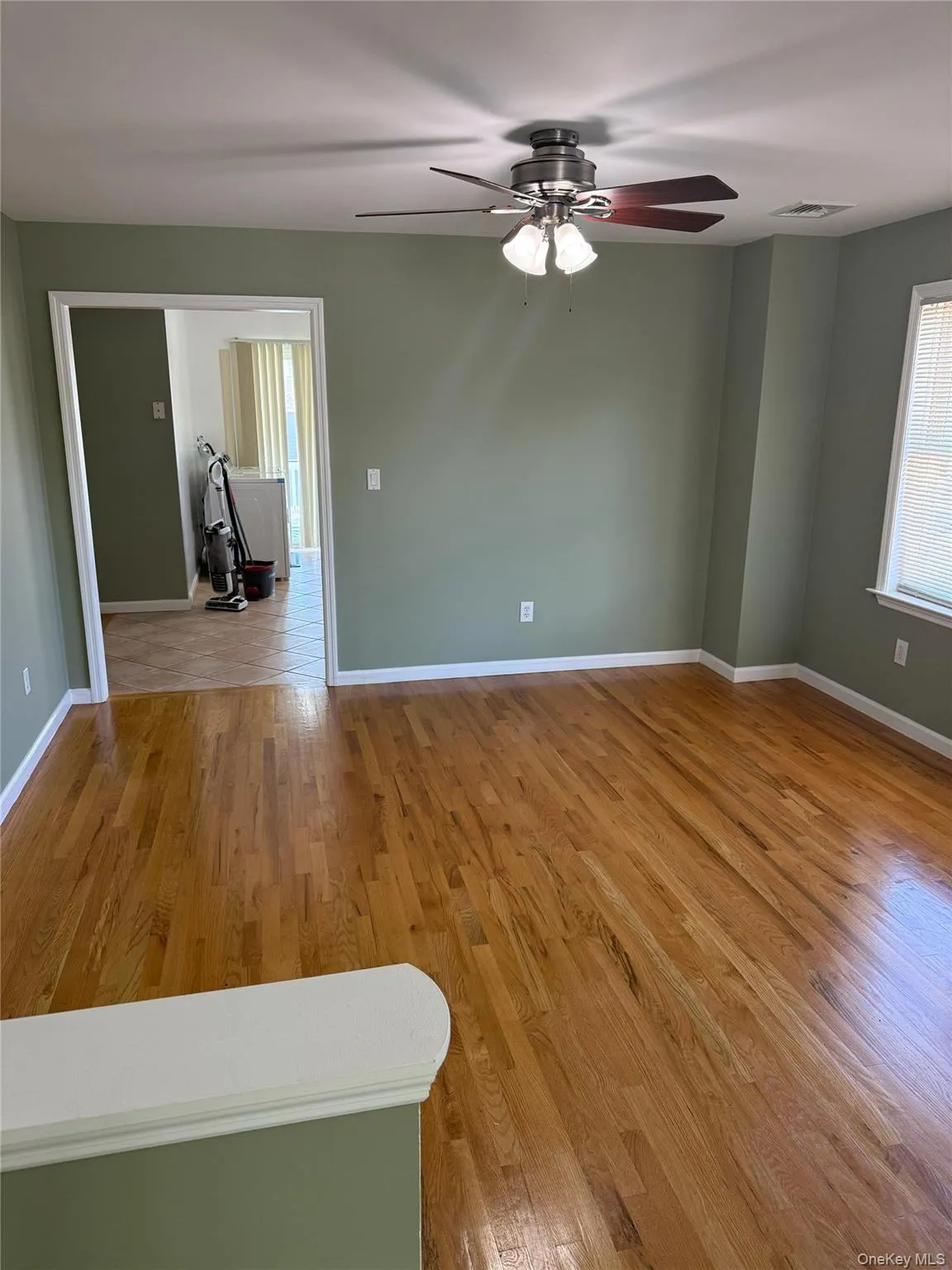 103 Clunie Avenue, Yonkers, NY, 3 Bedrooms Bedrooms, 6 Rooms Rooms,2 BathroomsBathrooms,Residential Lease,For Rent,Clunie,0,1046258 103 Clunie Avenue, Yonkers, NY, 3 Bedrooms Bedrooms, 6 Rooms Rooms,2 BathroomsBathrooms,Residential Lease,For Rent,Clunie,0,1046258