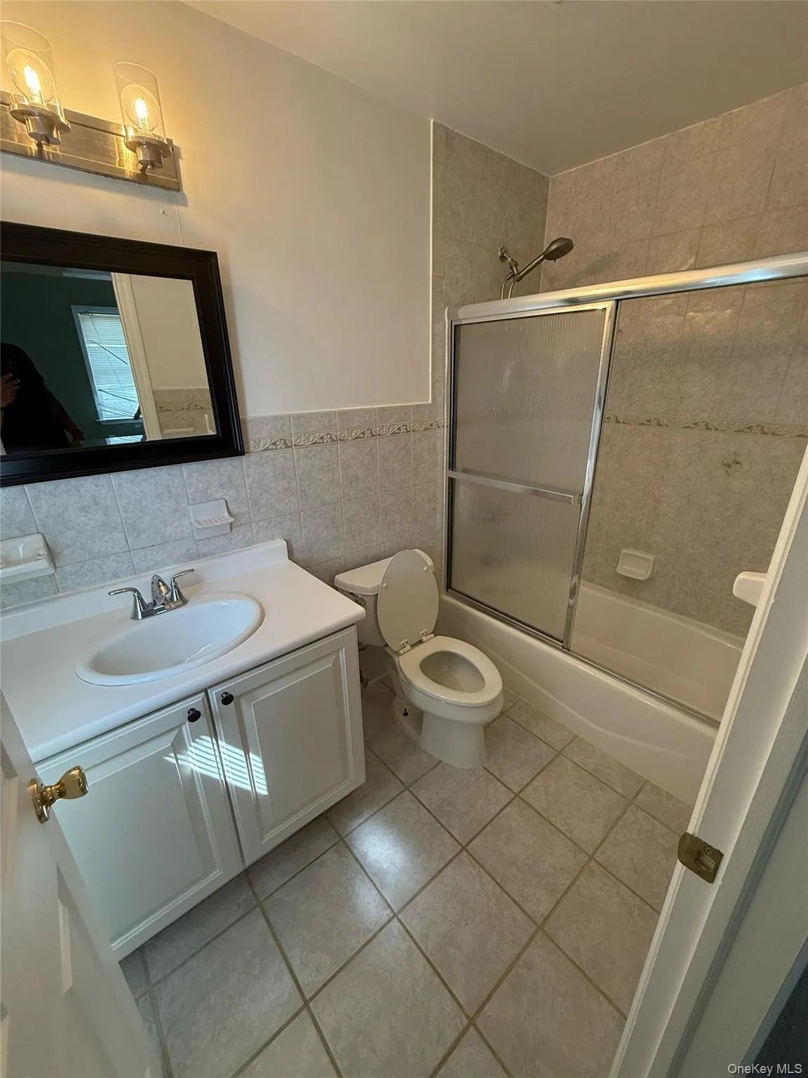 103 Clunie Avenue, Yonkers, NY, 3 Bedrooms Bedrooms, 6 Rooms Rooms,2 BathroomsBathrooms,Residential Lease,For Rent,Clunie,0,1046258 103 Clunie Avenue, Yonkers, NY, 3 Bedrooms Bedrooms, 6 Rooms Rooms,2 BathroomsBathrooms,Residential Lease,For Rent,Clunie,0,1046258