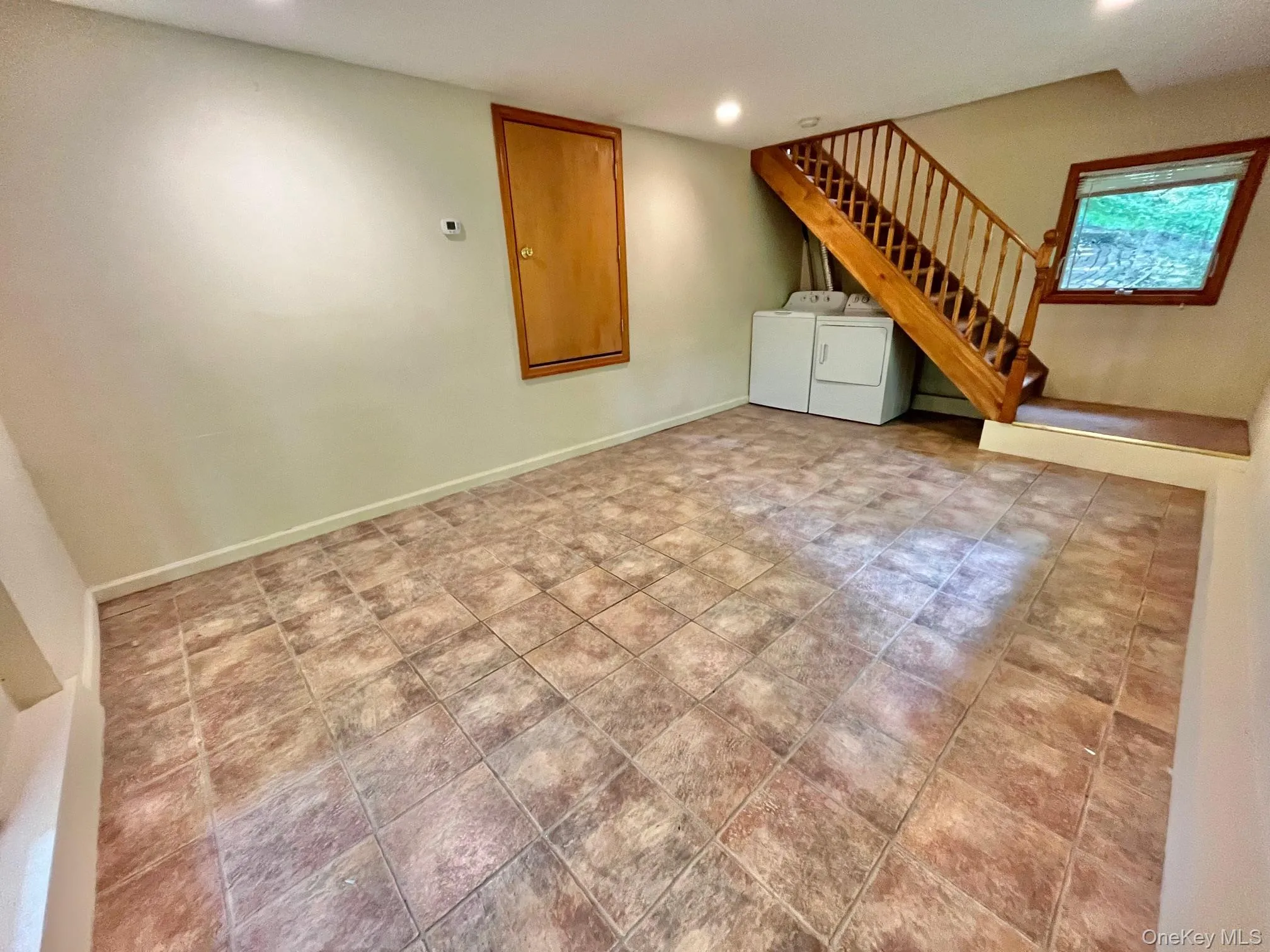 8 Anton Place, Putnam Valley, NY, 2 Bedrooms Bedrooms, 4 Rooms Rooms,1 BathroomBathrooms,Residential Lease,For Rent,Anton,0,1046261 8 Anton Place, Putnam Valley, NY, 2 Bedrooms Bedrooms, 4 Rooms Rooms,1 BathroomBathrooms,Residential Lease,For Rent,Anton,0,1046261