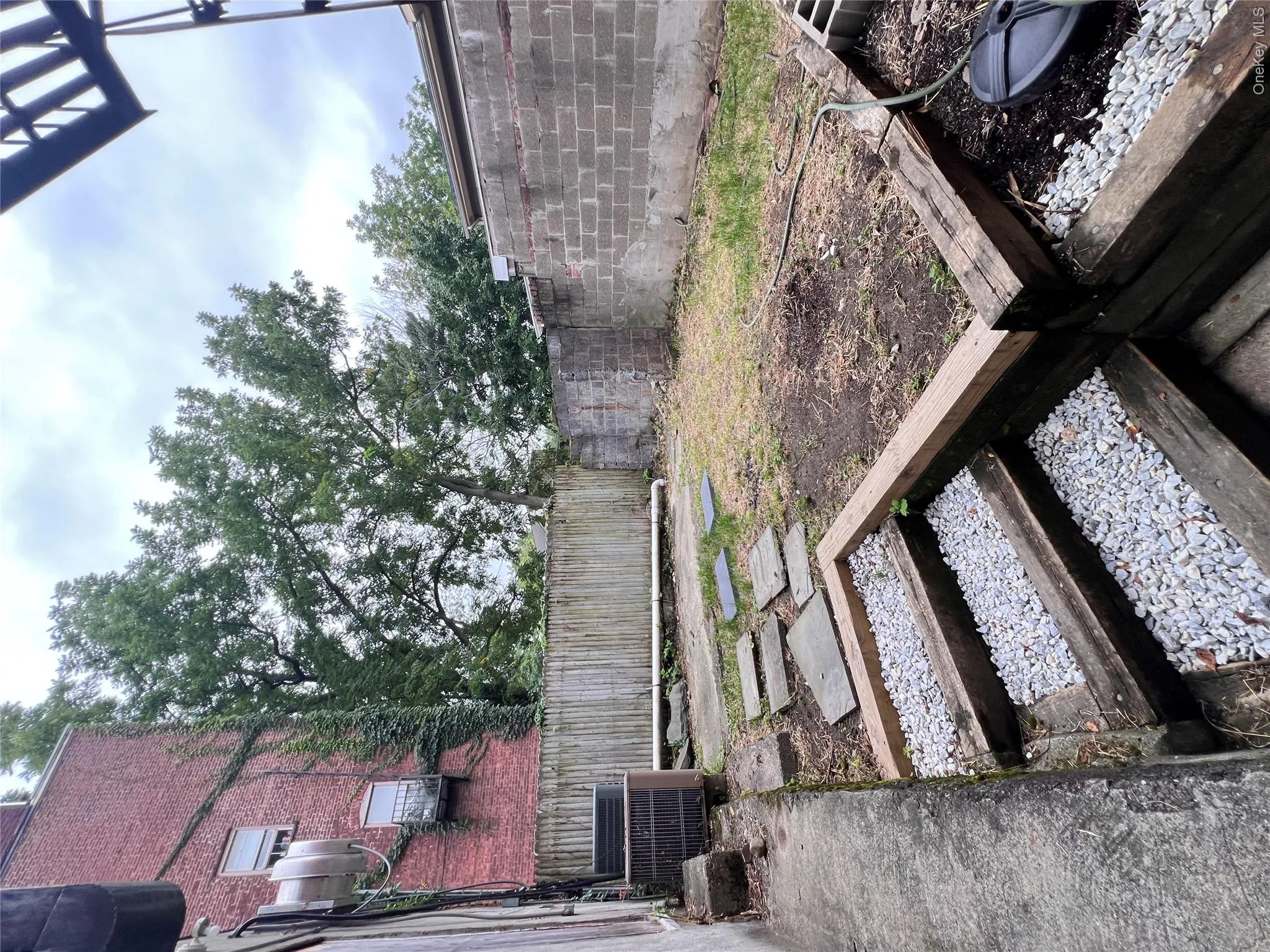 101 Washington Street, Newburgh (city), NY, 1 Bedroom Bedrooms, 3 Rooms Rooms,1 BathroomBathrooms,Residential Lease,For Rent,Washington,0,1046263 101 Washington Street, Newburgh (city), NY, 1 Bedroom Bedrooms, 3 Rooms Rooms,1 BathroomBathrooms,Residential Lease,For Rent,Washington,0,1046263