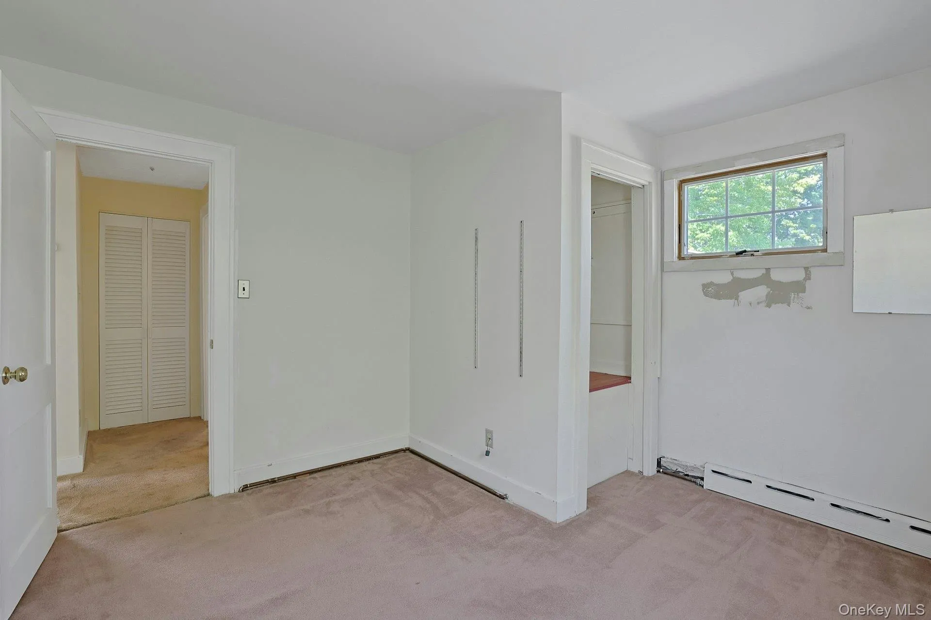 2nd Bedroom 2nd Bedroom