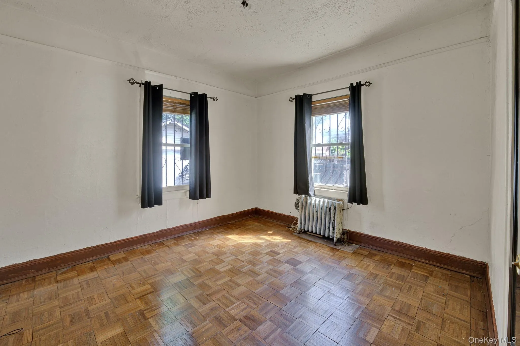 124-19 193rd Street, New York, NY, 4 Bedrooms Bedrooms, 8 Rooms Rooms,2 BathroomsBathrooms,Residential,For Rent,193rd,0,1046275 124-19 193rd Street, New York, NY, 4 Bedrooms Bedrooms, 8 Rooms Rooms,2 BathroomsBathrooms,Residential,For Rent,193rd,0,1046275