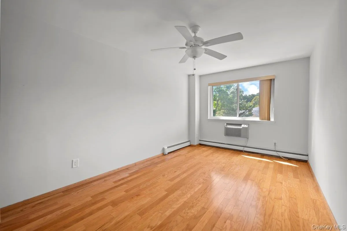 89 Broadway, White Plains, NY, 2 Bedrooms Bedrooms, 6 Rooms Rooms,2 BathroomsBathrooms,Residential,For Rent,Broadway,0,1046282 89 Broadway, White Plains, NY, 2 Bedrooms Bedrooms, 6 Rooms Rooms,2 BathroomsBathrooms,Residential,For Rent,Broadway,0,1046282