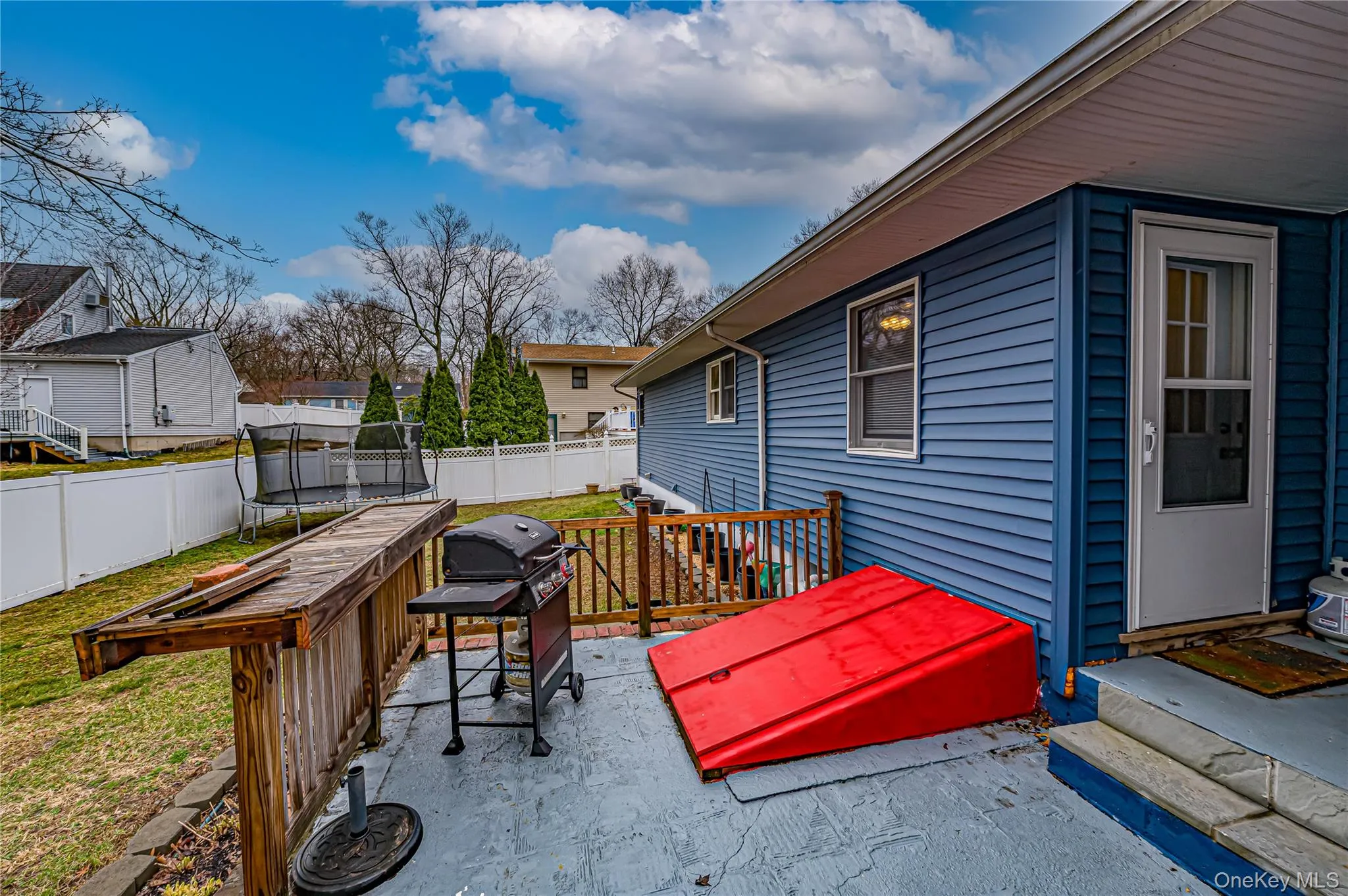 86 Hulse Avenue, Riverhead, NY, 3 Bedrooms Bedrooms, 6 Rooms Rooms,2 BathroomsBathrooms,Residential,For Rent,Hulse,0,1046283 86 Hulse Avenue, Riverhead, NY, 3 Bedrooms Bedrooms, 6 Rooms Rooms,2 BathroomsBathrooms,Residential,For Rent,Hulse,0,1046283