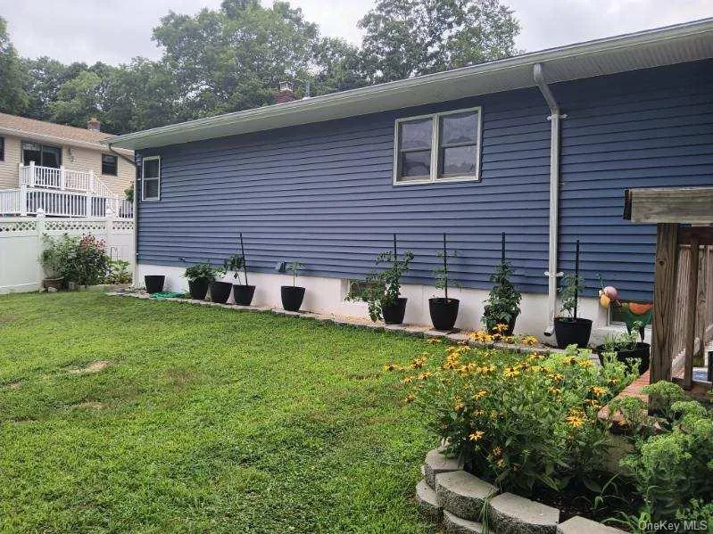 86 Hulse Avenue, Riverhead, NY, 3 Bedrooms Bedrooms, 6 Rooms Rooms,2 BathroomsBathrooms,Residential,For Rent,Hulse,0,1046283 86 Hulse Avenue, Riverhead, NY, 3 Bedrooms Bedrooms, 6 Rooms Rooms,2 BathroomsBathrooms,Residential,For Rent,Hulse,0,1046283