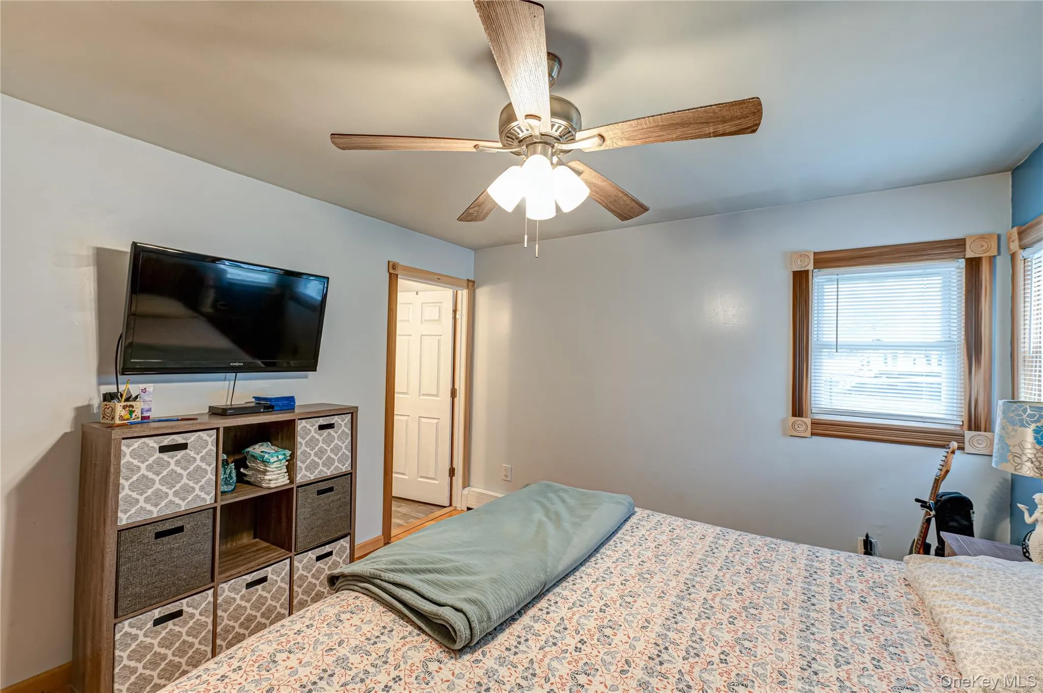 86 Hulse Avenue, Riverhead, NY, 3 Bedrooms Bedrooms, 6 Rooms Rooms,2 BathroomsBathrooms,Residential,For Rent,Hulse,0,1046283 86 Hulse Avenue, Riverhead, NY, 3 Bedrooms Bedrooms, 6 Rooms Rooms,2 BathroomsBathrooms,Residential,For Rent,Hulse,0,1046283