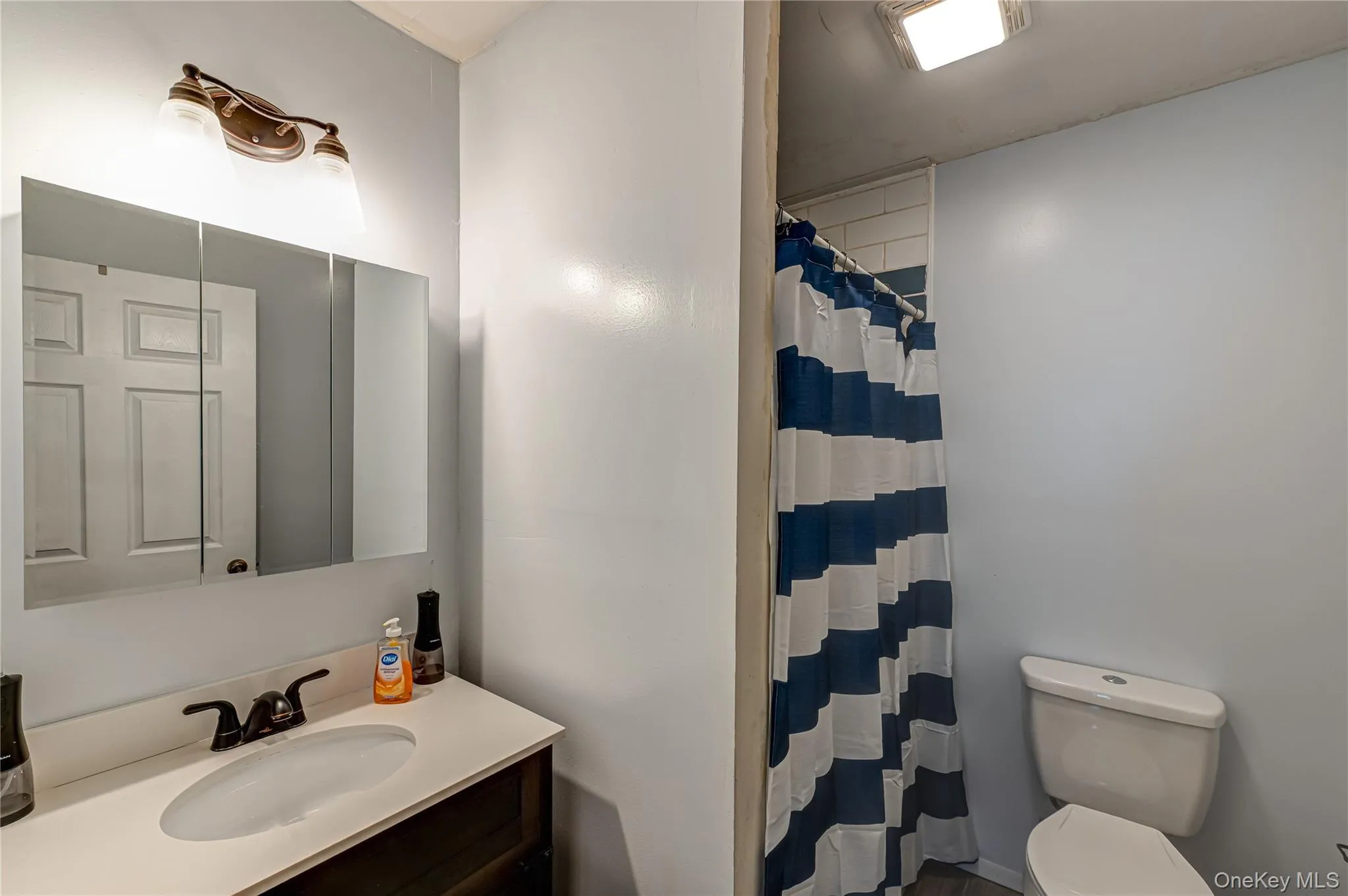 86 Hulse Avenue, Riverhead, NY, 3 Bedrooms Bedrooms, 6 Rooms Rooms,2 BathroomsBathrooms,Residential,For Rent,Hulse,0,1046283 86 Hulse Avenue, Riverhead, NY, 3 Bedrooms Bedrooms, 6 Rooms Rooms,2 BathroomsBathrooms,Residential,For Rent,Hulse,0,1046283