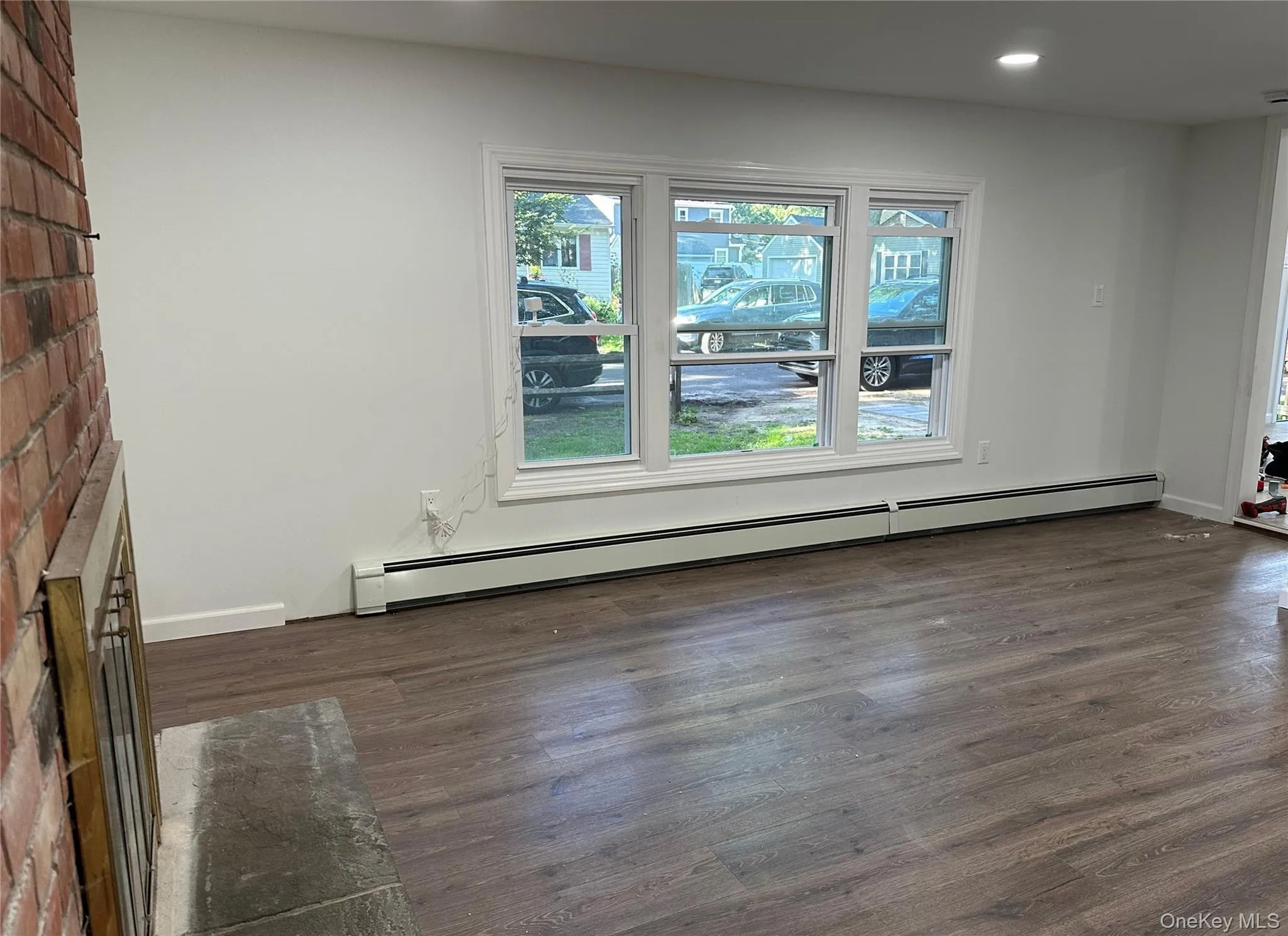 10 Barclay Road, Brookhaven, NY, 3 Bedrooms Bedrooms, 5 Rooms Rooms,1 BathroomBathrooms,Residential,For Rent,Barclay,0,1046286 10 Barclay Road, Brookhaven, NY, 3 Bedrooms Bedrooms, 5 Rooms Rooms,1 BathroomBathrooms,Residential,For Rent,Barclay,0,1046286