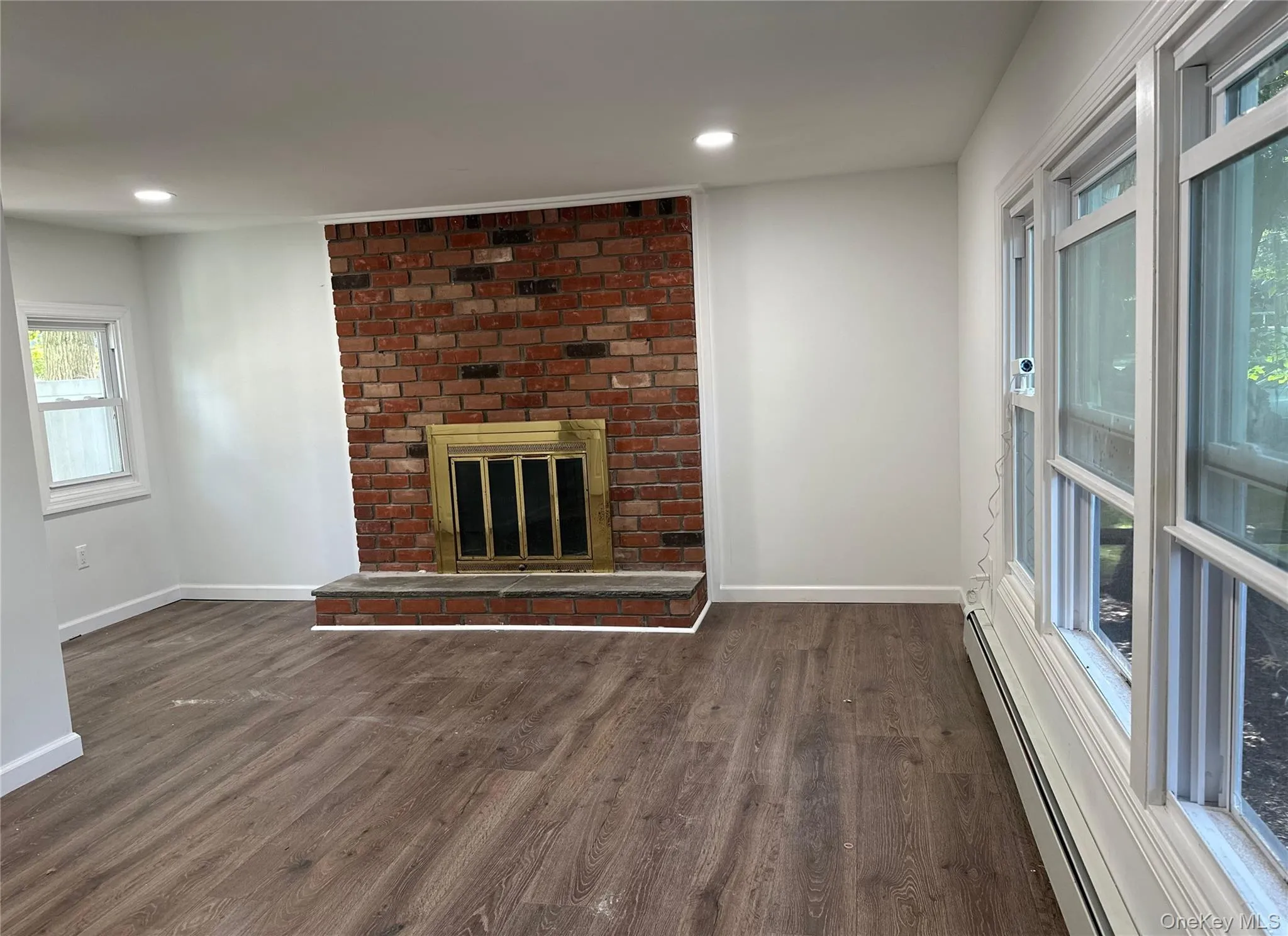 10 Barclay Road, Brookhaven, NY, 3 Bedrooms Bedrooms, 5 Rooms Rooms,1 BathroomBathrooms,Residential,For Rent,Barclay,0,1046286 10 Barclay Road, Brookhaven, NY, 3 Bedrooms Bedrooms, 5 Rooms Rooms,1 BathroomBathrooms,Residential,For Rent,Barclay,0,1046286