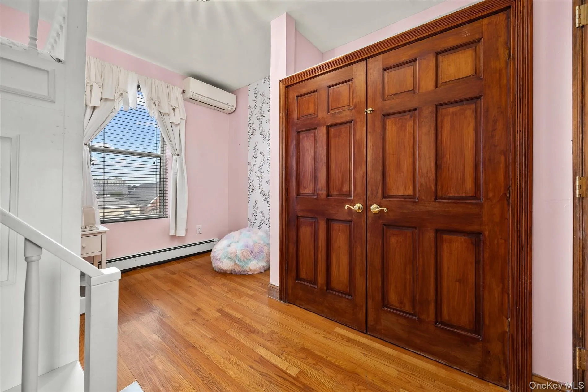 6731 52nd Road, New York, NY, 4 Bedrooms Bedrooms, 9 Rooms Rooms,2 BathroomsBathrooms,Residential,For Rent,52nd,0,1046289 6731 52nd Road, New York, NY, 4 Bedrooms Bedrooms, 9 Rooms Rooms,2 BathroomsBathrooms,Residential,For Rent,52nd,0,1046289
