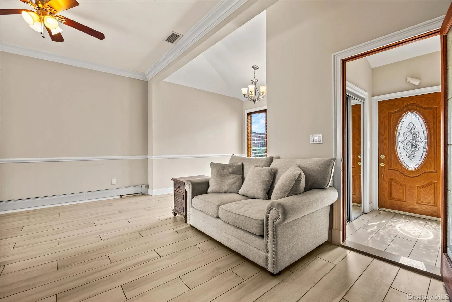 6731 52nd Road, New York, NY, 4 Bedrooms Bedrooms, 9 Rooms Rooms,2 BathroomsBathrooms,Residential,For Rent,52nd,0,1046289 6731 52nd Road, New York, NY, 4 Bedrooms Bedrooms, 9 Rooms Rooms,2 BathroomsBathrooms,Residential,For Rent,52nd,0,1046289