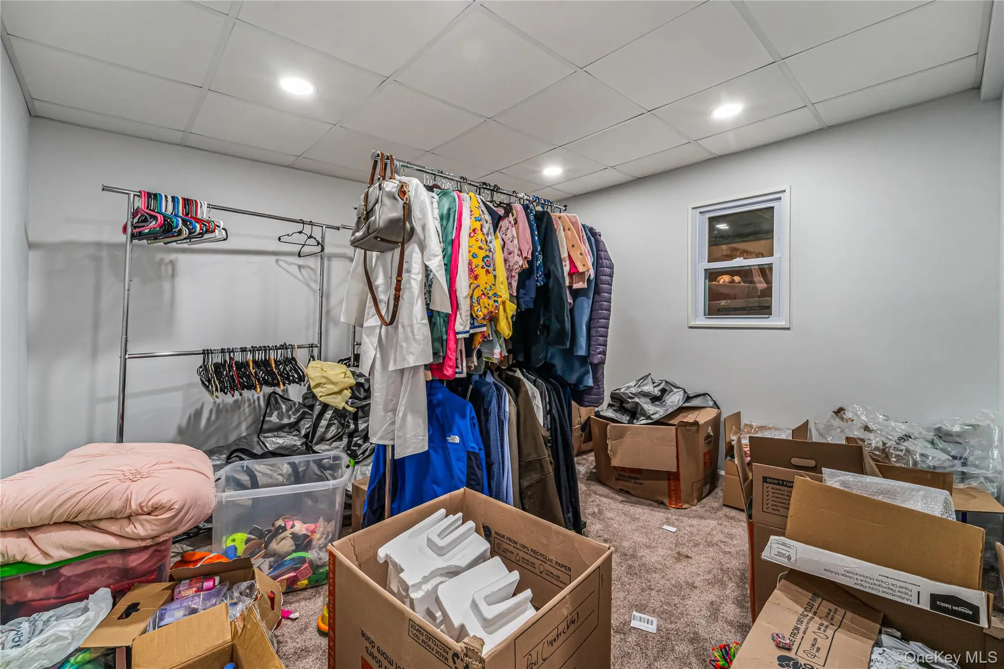 29 Hillside Lane, Oyster Bay, NY, 3 Bedrooms Bedrooms, 8 Rooms Rooms,3 BathroomsBathrooms,Residential,For Rent,Hillside,0,1046295 29 Hillside Lane, Oyster Bay, NY, 3 Bedrooms Bedrooms, 8 Rooms Rooms,3 BathroomsBathrooms,Residential,For Rent,Hillside,0,1046295