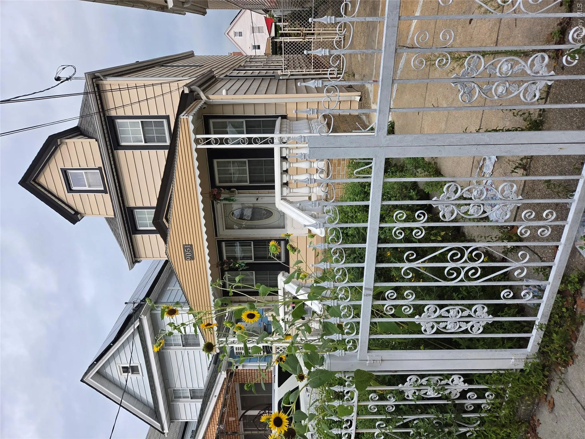 90-51 201st Street, New York, NY, 4 Bedrooms Bedrooms, 9 Rooms Rooms,2 BathroomsBathrooms,Residential,For Rent,201st,0,1046299 90-51 201st Street, New York, NY, 4 Bedrooms Bedrooms, 9 Rooms Rooms,2 BathroomsBathrooms,Residential,For Rent,201st,0,1046299
