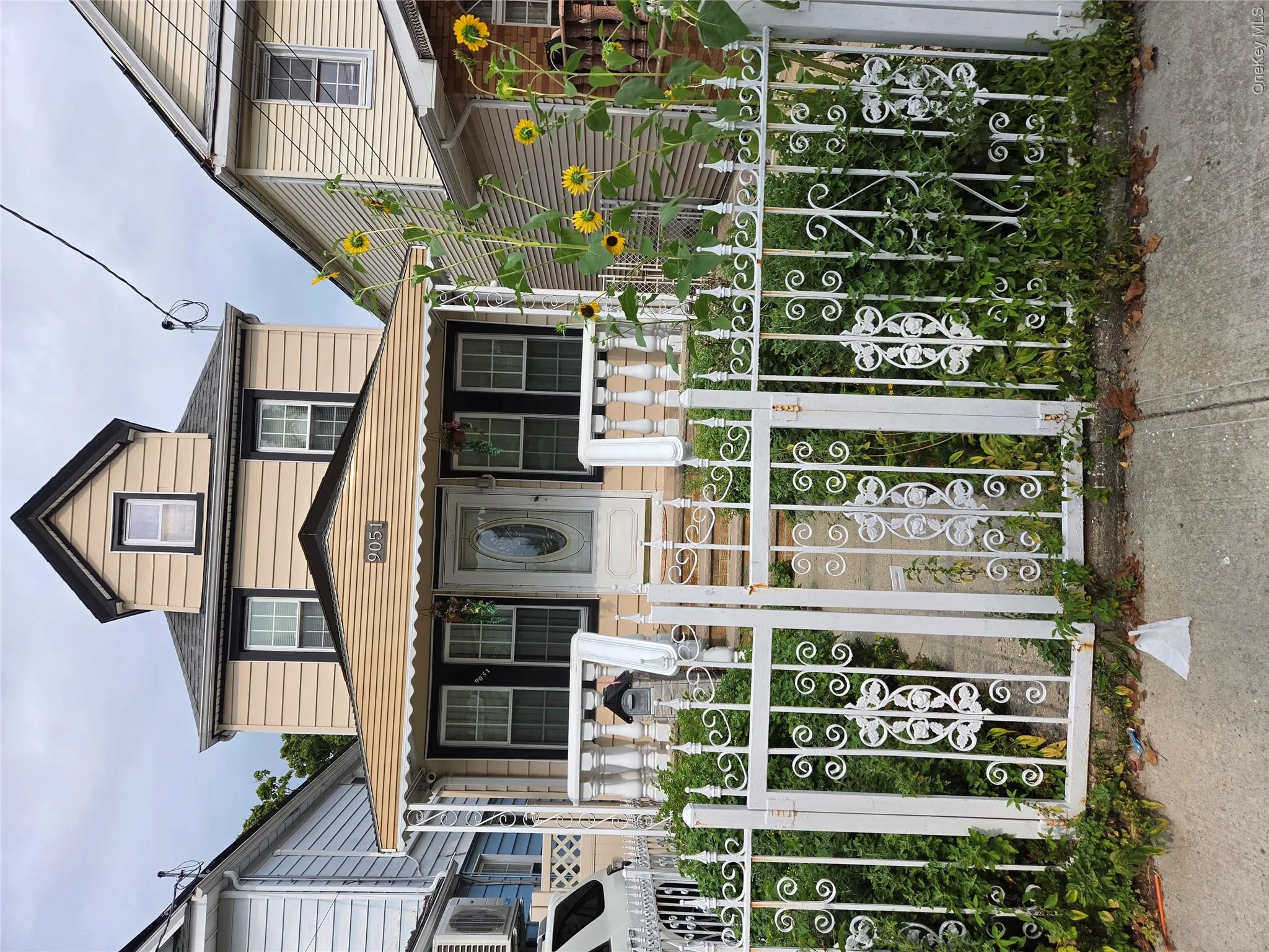 90-51 201st Street, New York, NY, 4 Bedrooms Bedrooms, 9 Rooms Rooms,2 BathroomsBathrooms,Residential,For Rent,201st,0,1046299 90-51 201st Street, New York, NY, 4 Bedrooms Bedrooms, 9 Rooms Rooms,2 BathroomsBathrooms,Residential,For Rent,201st,0,1046299