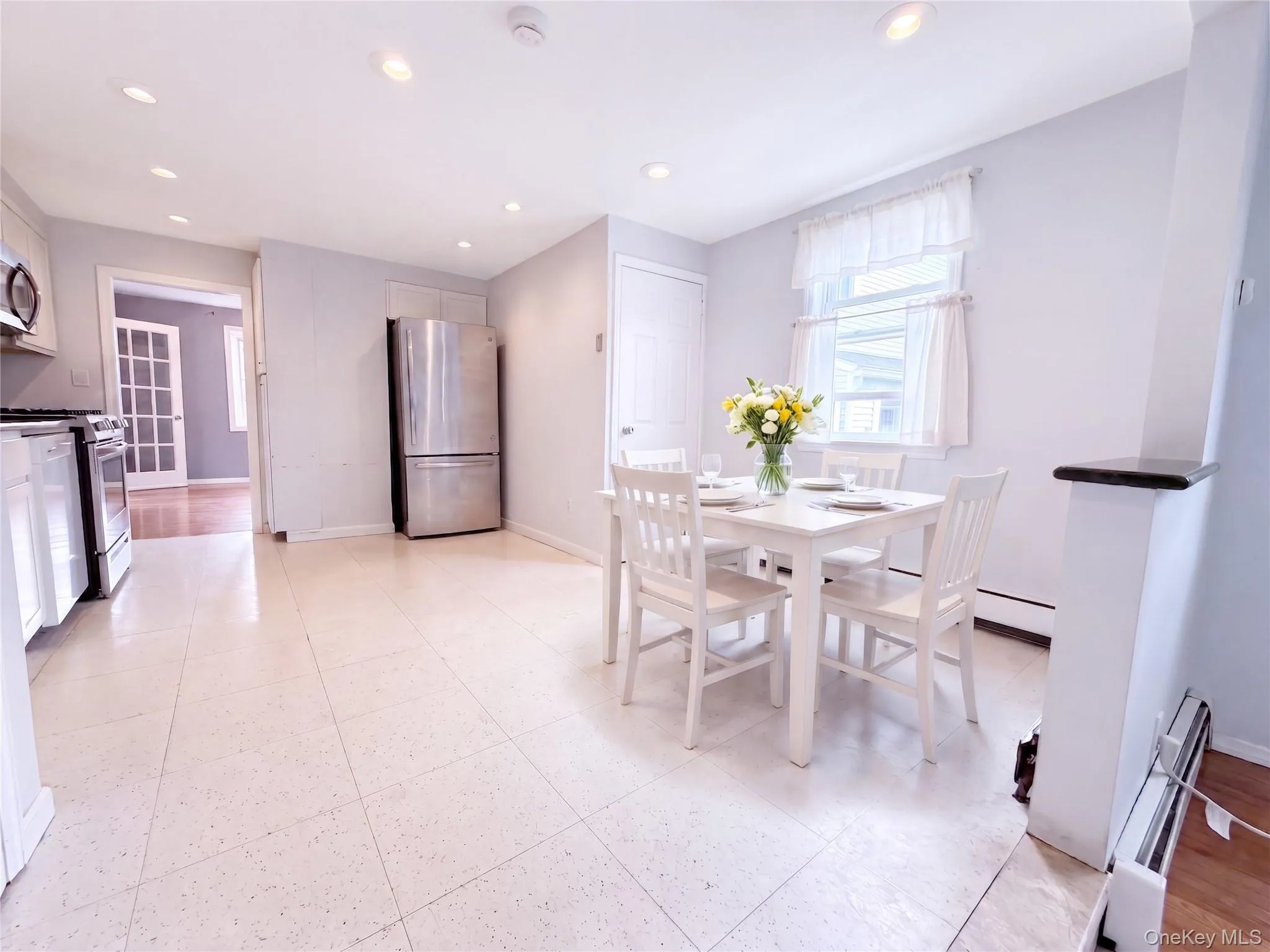 Virtually Staged Kitchen Virtually Staged Kitchen